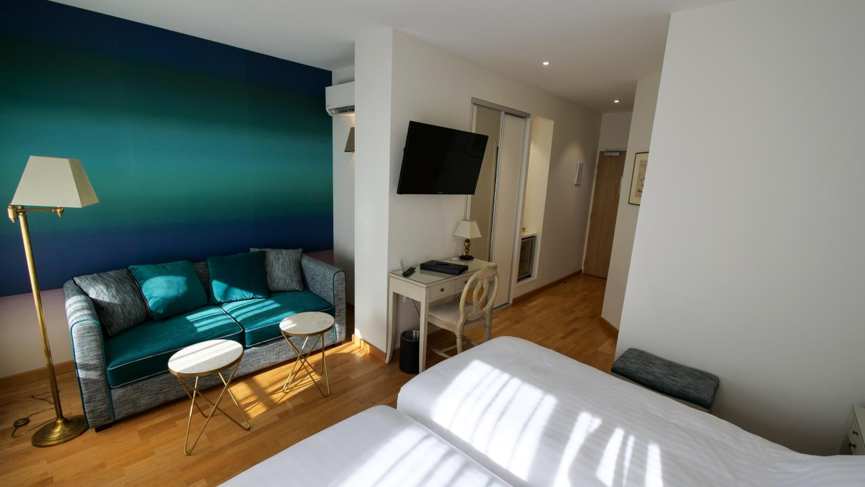 Superior Family Room