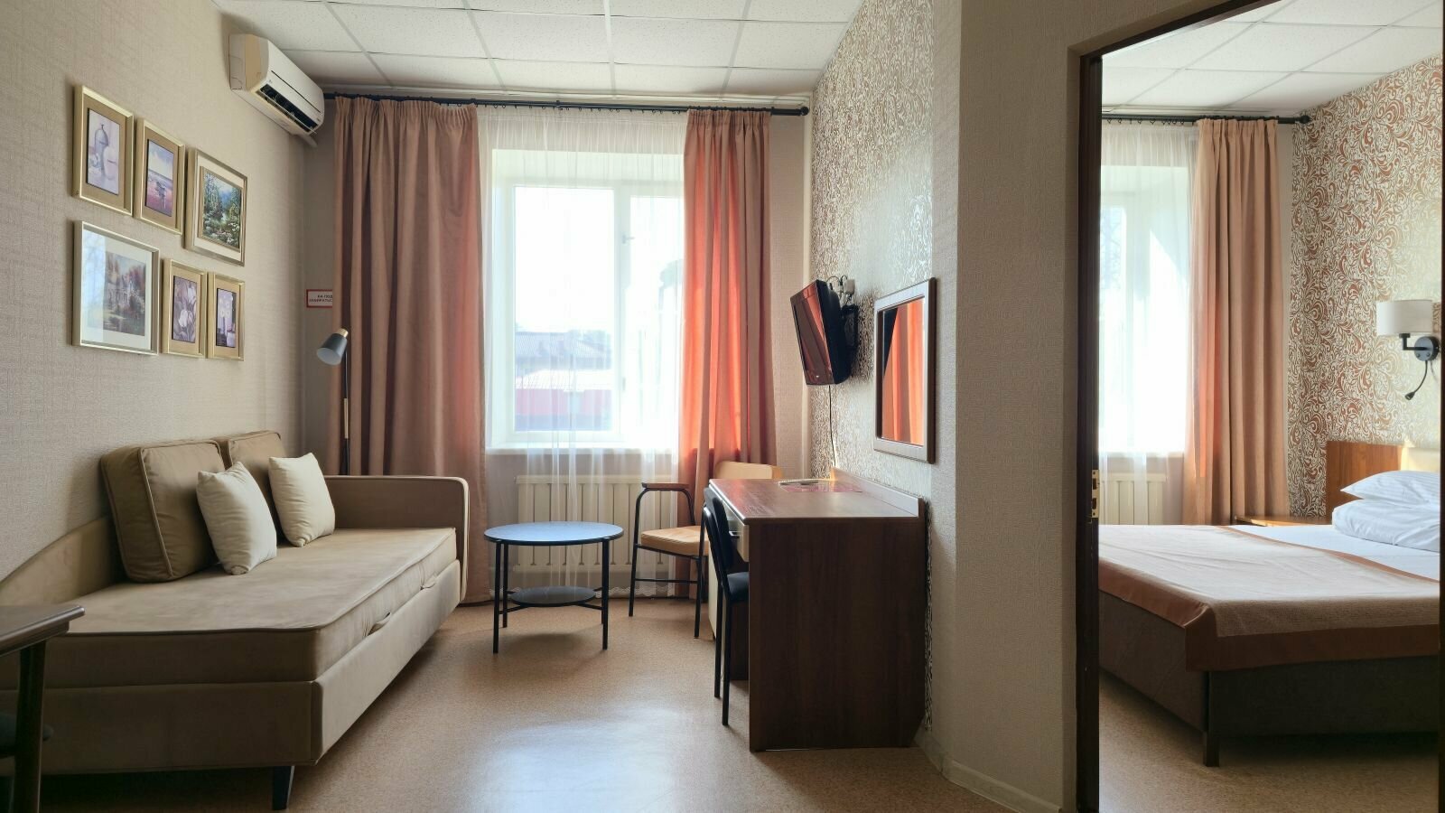 Улучшенный двухместный номер с 1 кроватью