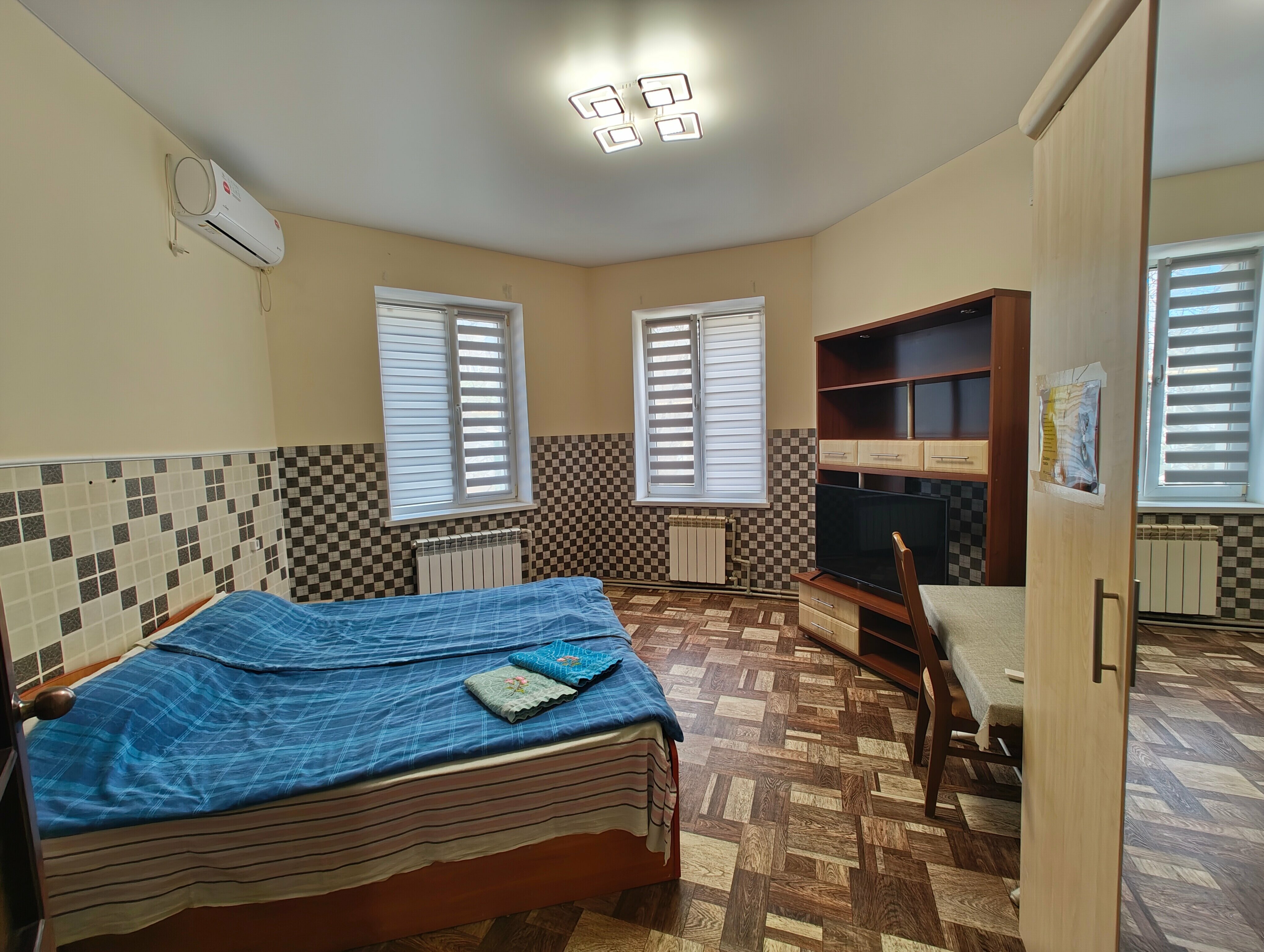 Семейный номер с ванной комнатой