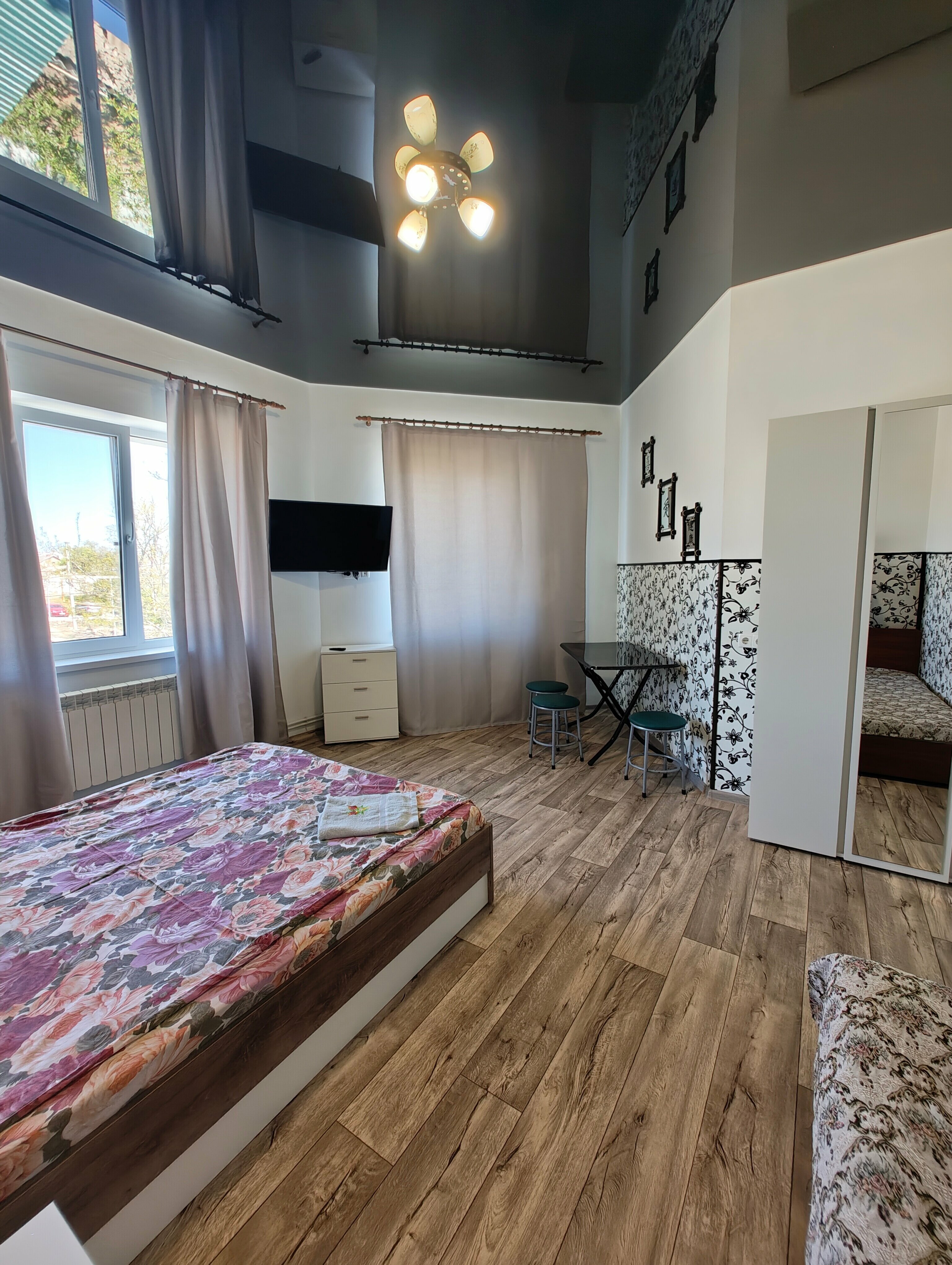 Стандартный трехместный номер