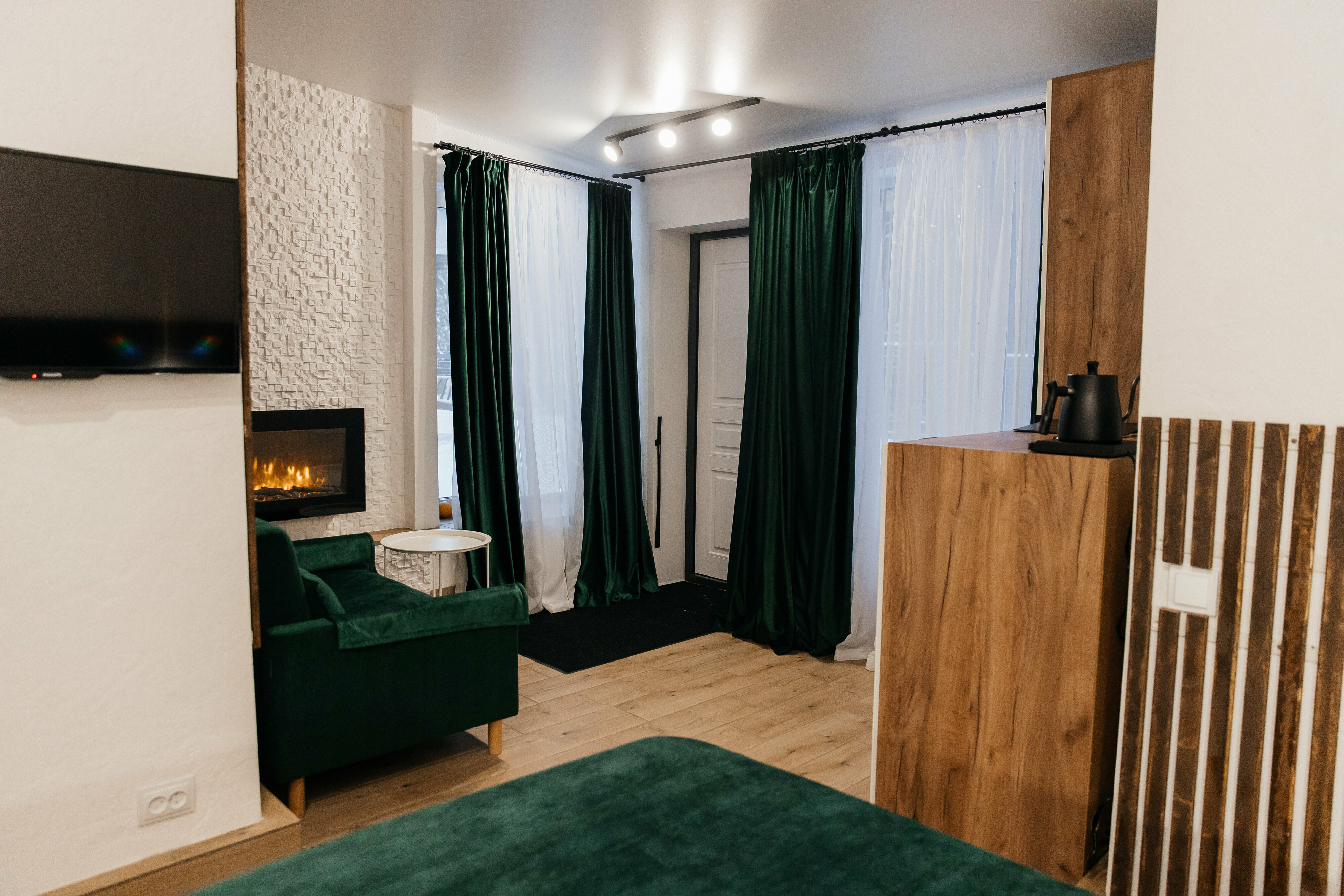 Комната № 18 (с отдельным входом)