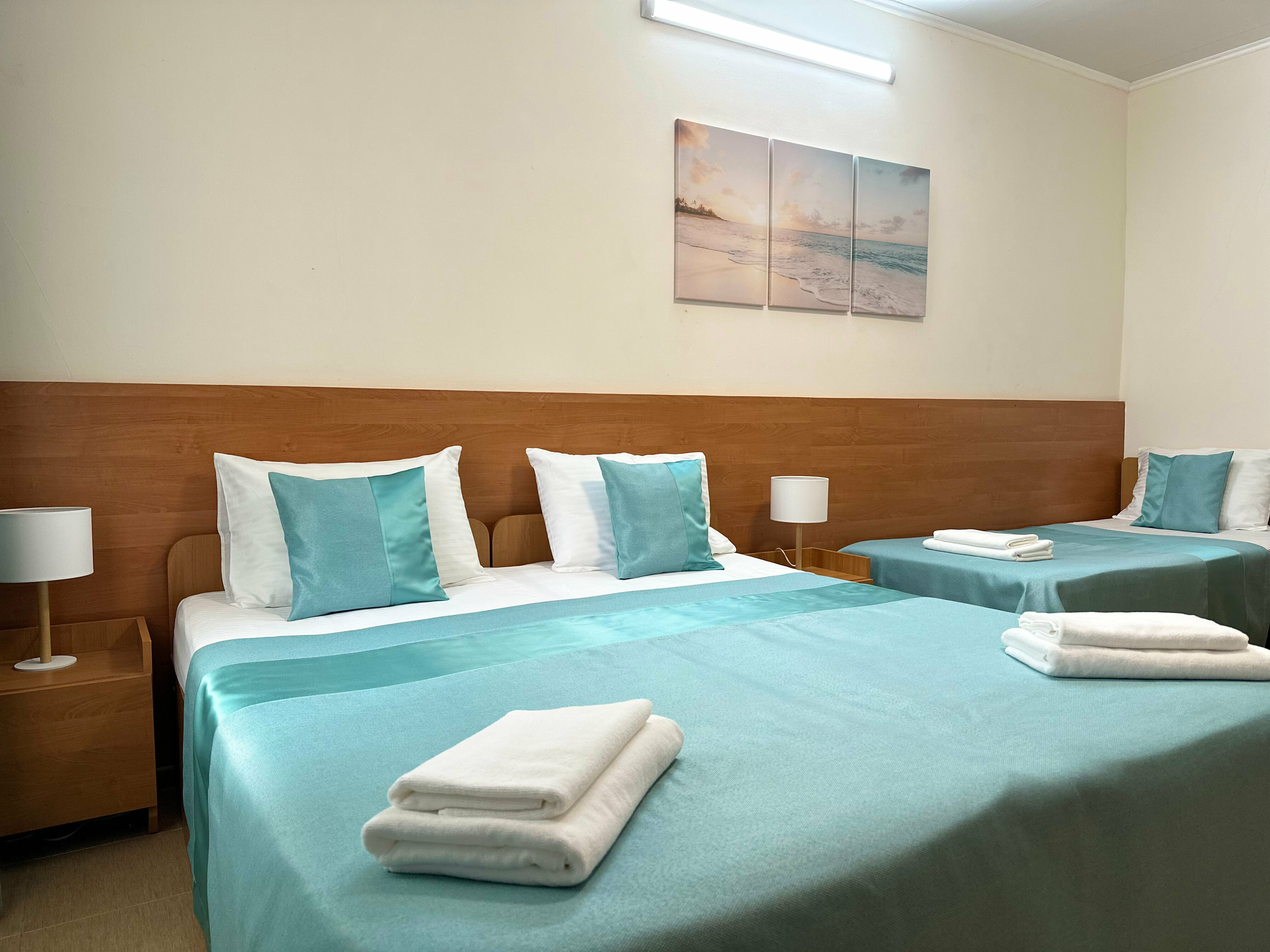 Бюджетный трехместный номер