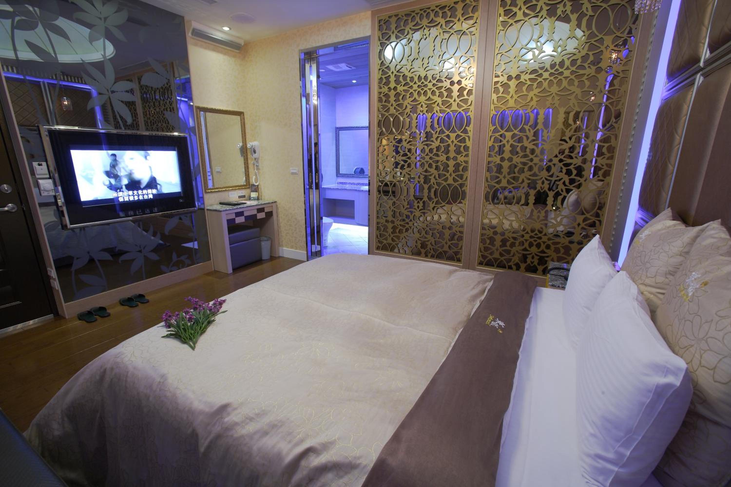 Fashion Double Suite