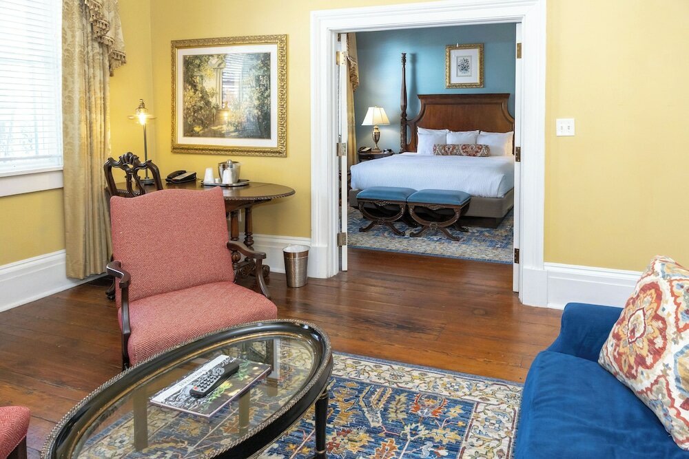Suite (Mary Marshall)