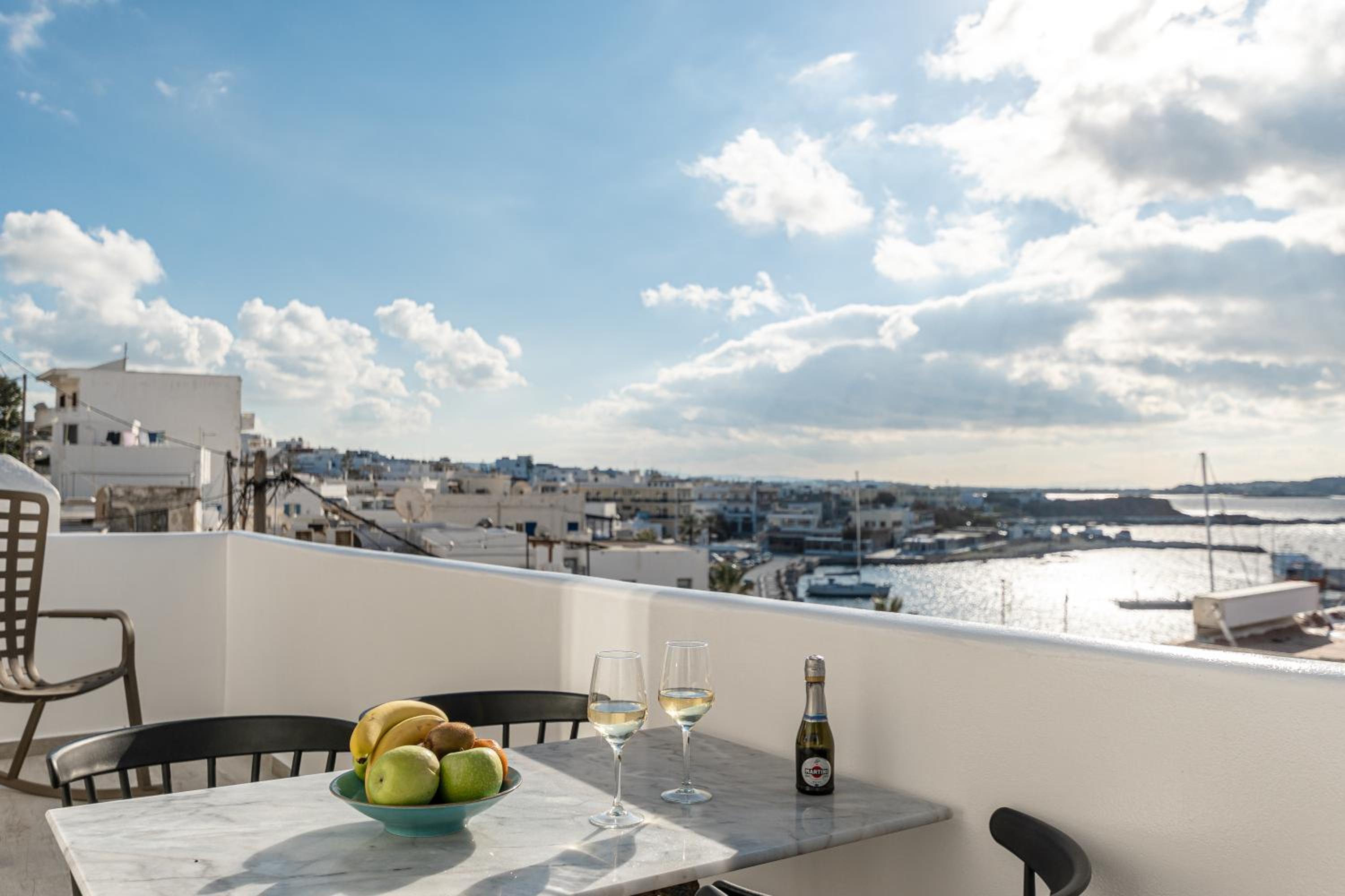 Deluxe Suite with Sea View