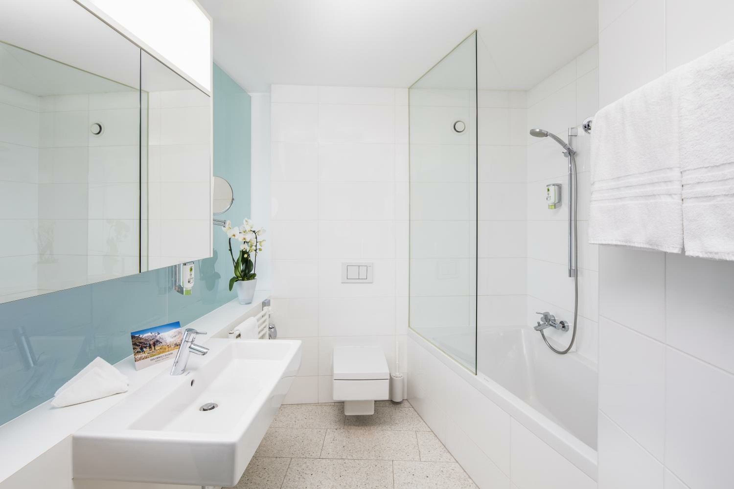 Deluxe Double Room with Bath