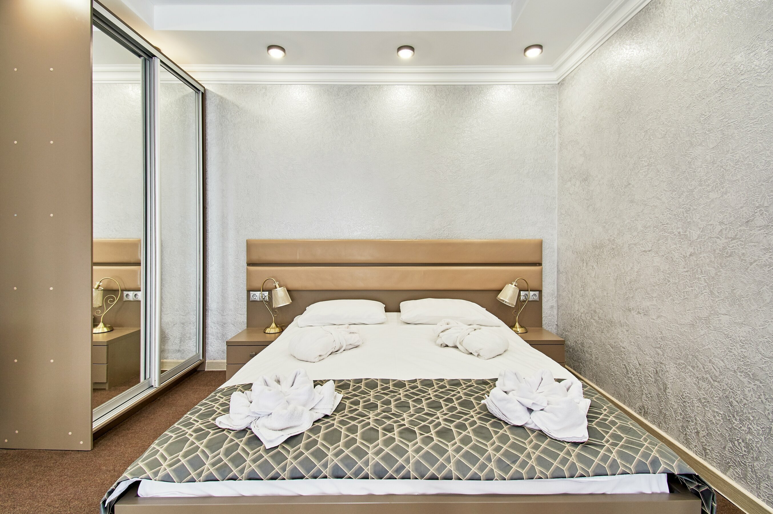 Двухуровневый четырехместный номер