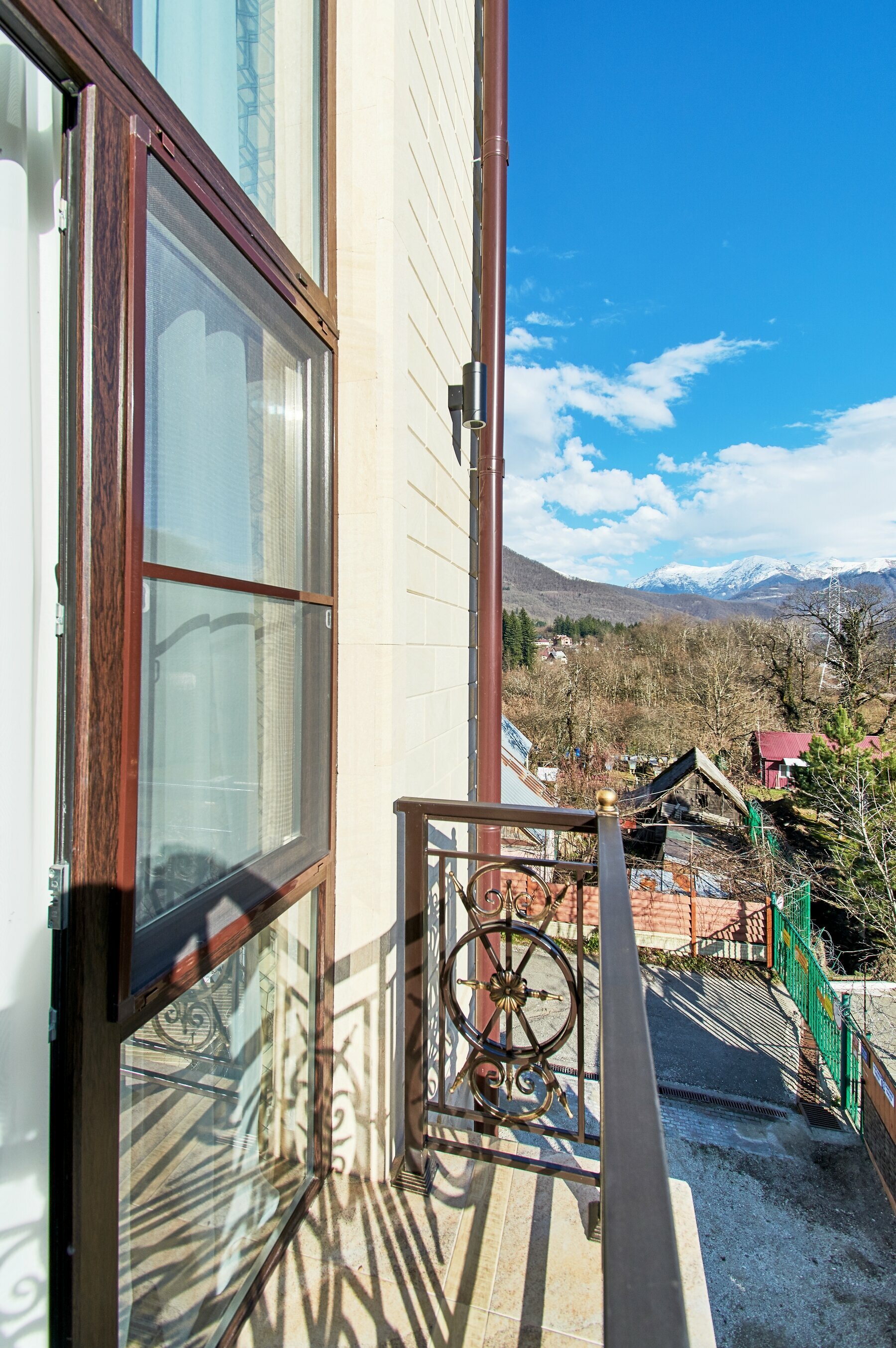 Двухуровневый четырехместный номер