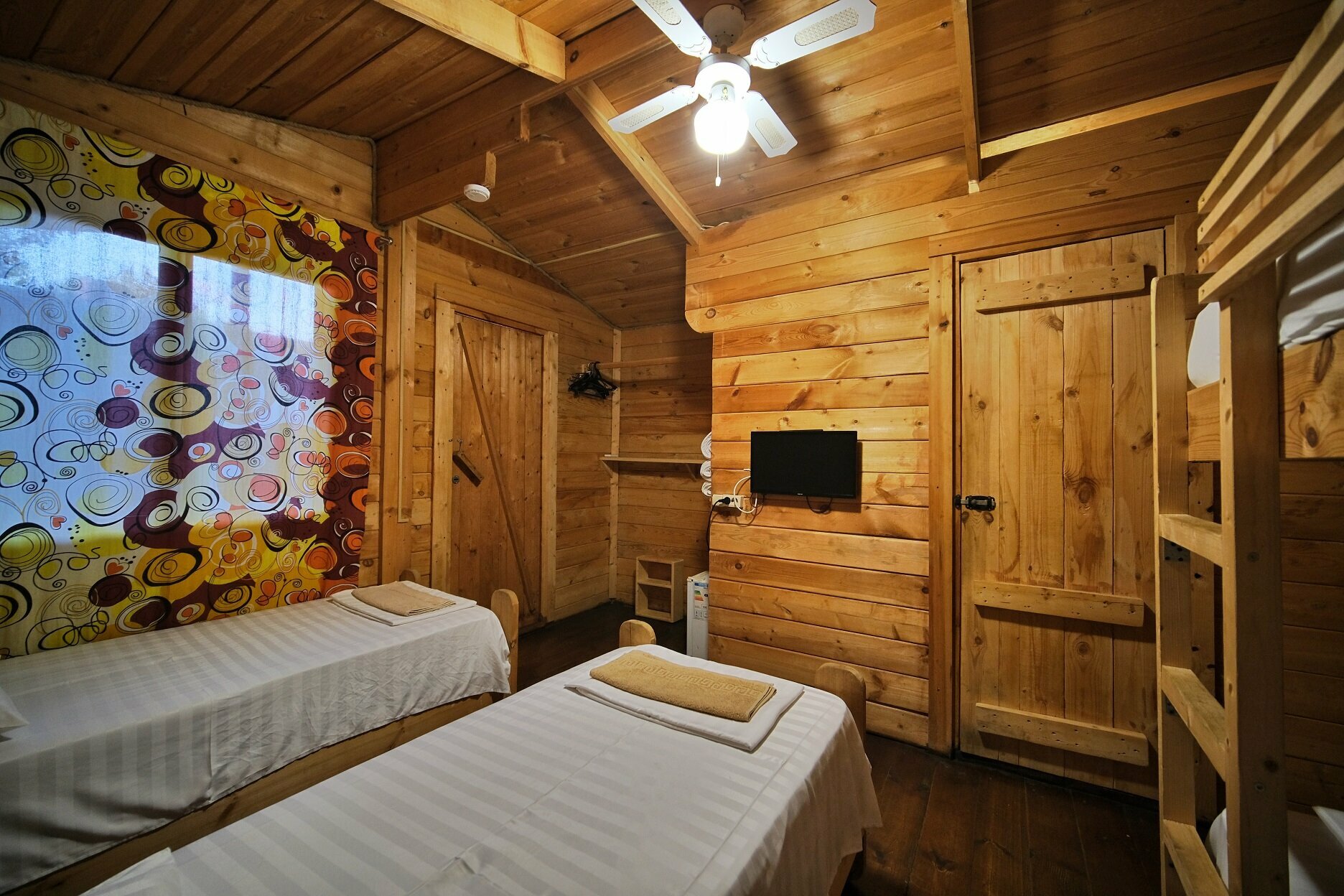 Семейное бунгало