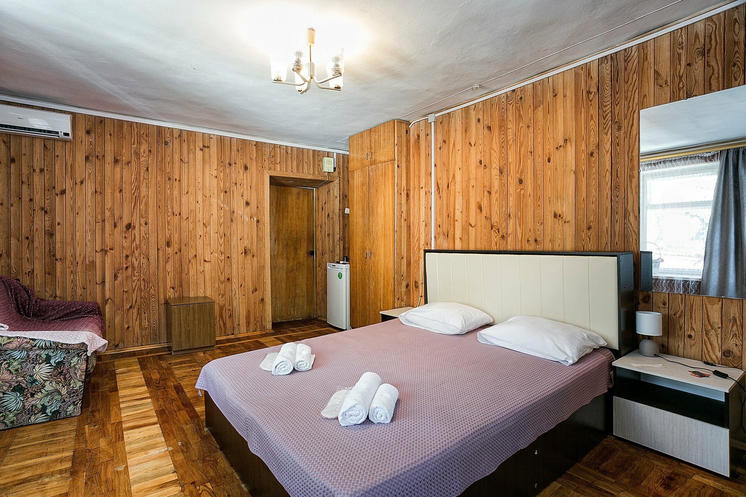 Улучшенный двухместный номер с 1 кроватью