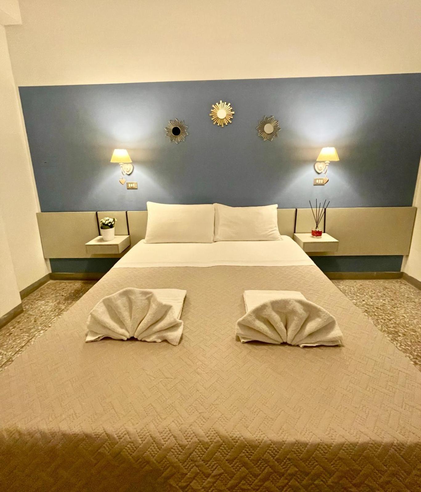 Quadruple Room with Private Bathroom