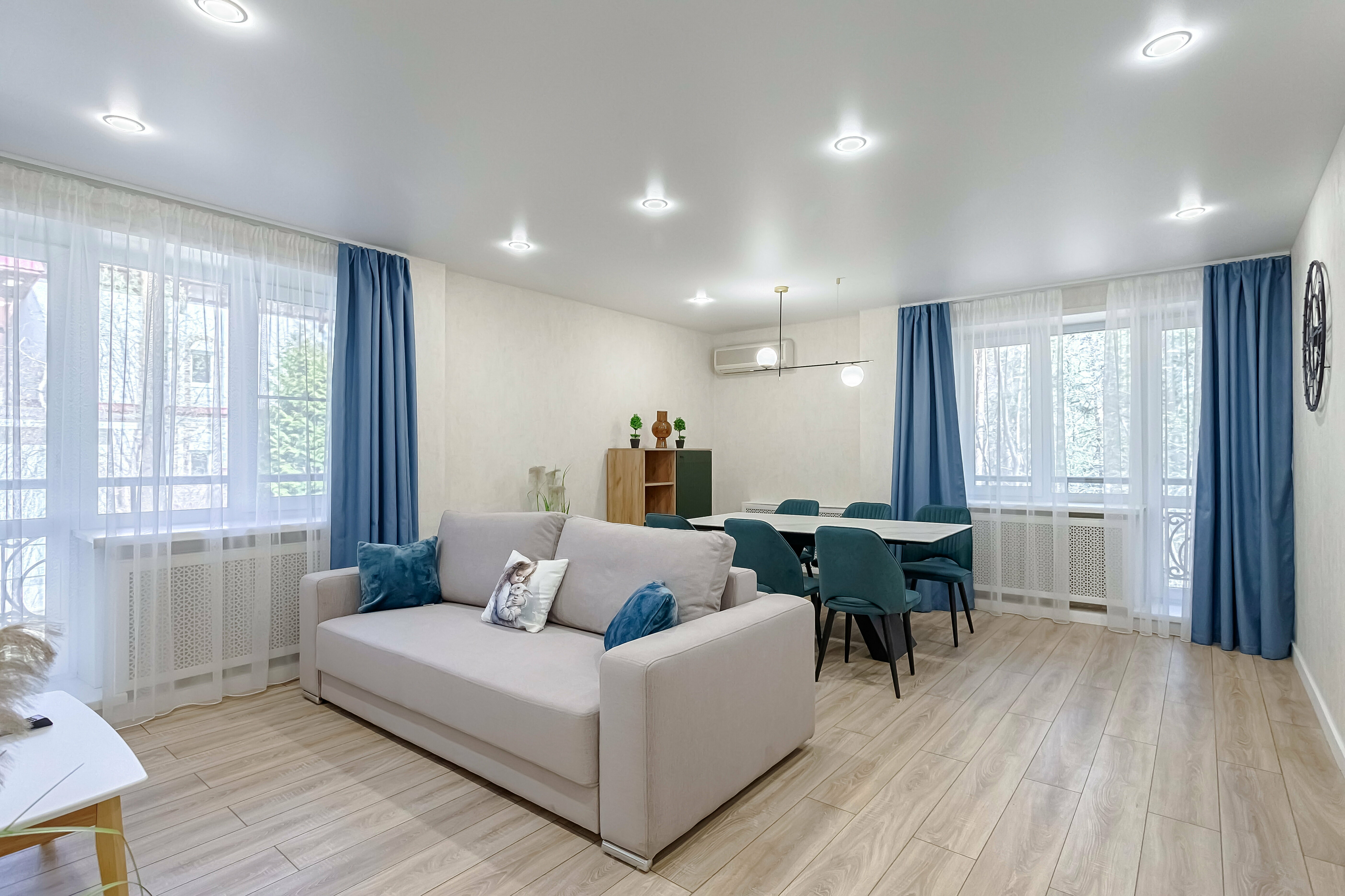 Семейный 3 комнатный с кухней