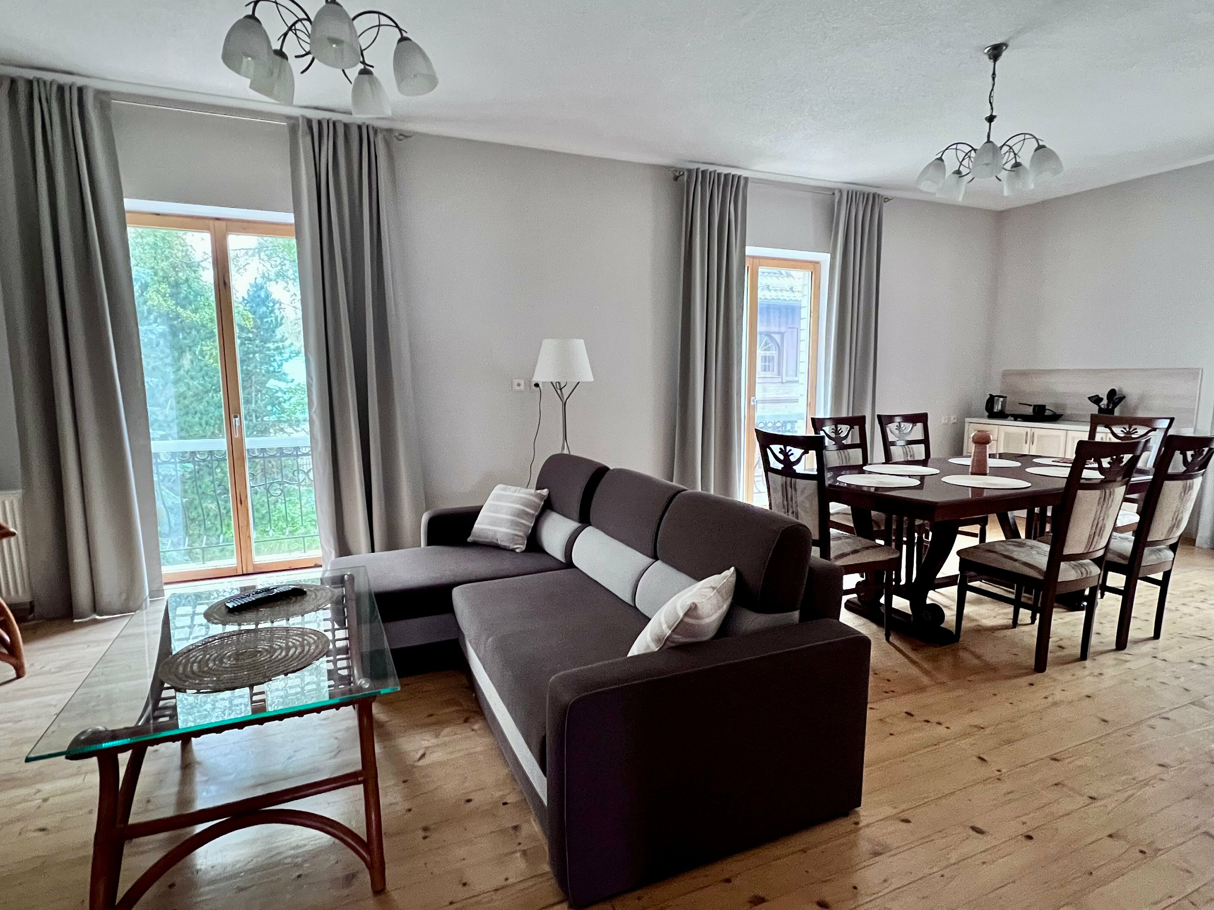 Апартаменты с балконом