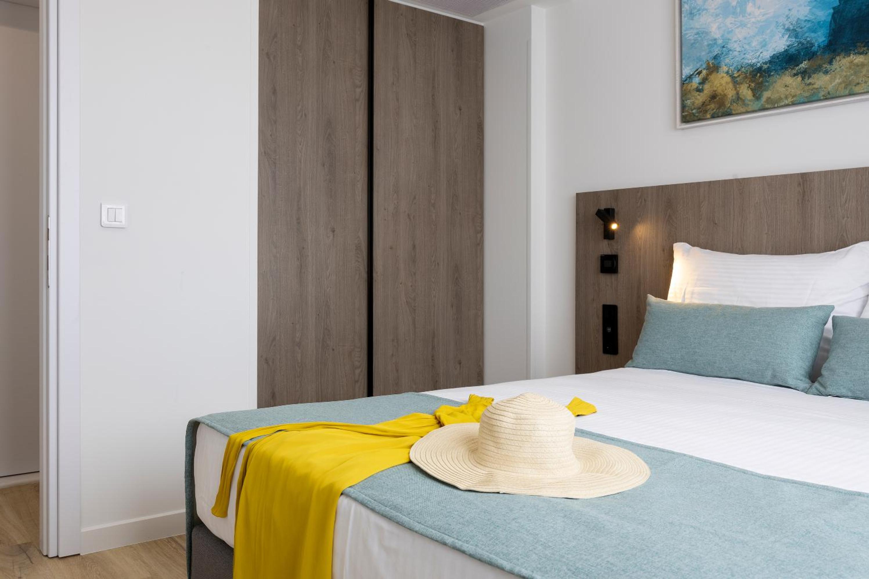 Two-Bedroom Superior Apartment