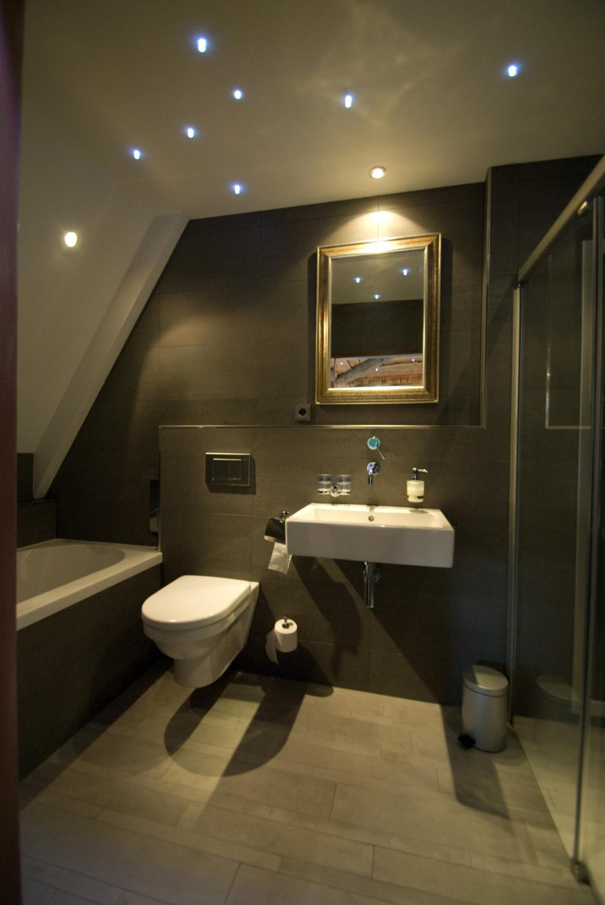 Deluxe room with spa facilities