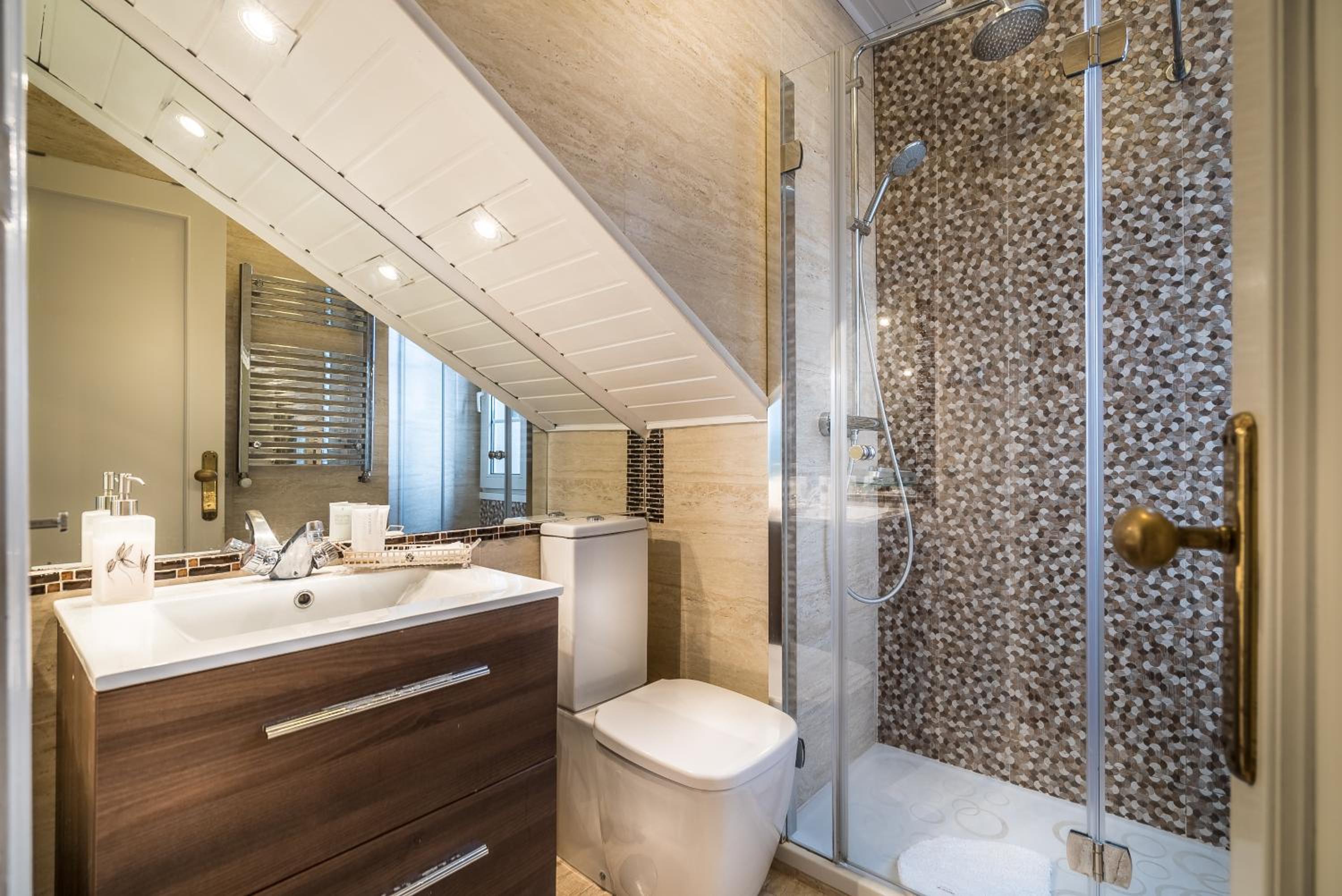 Family Room with Sea View