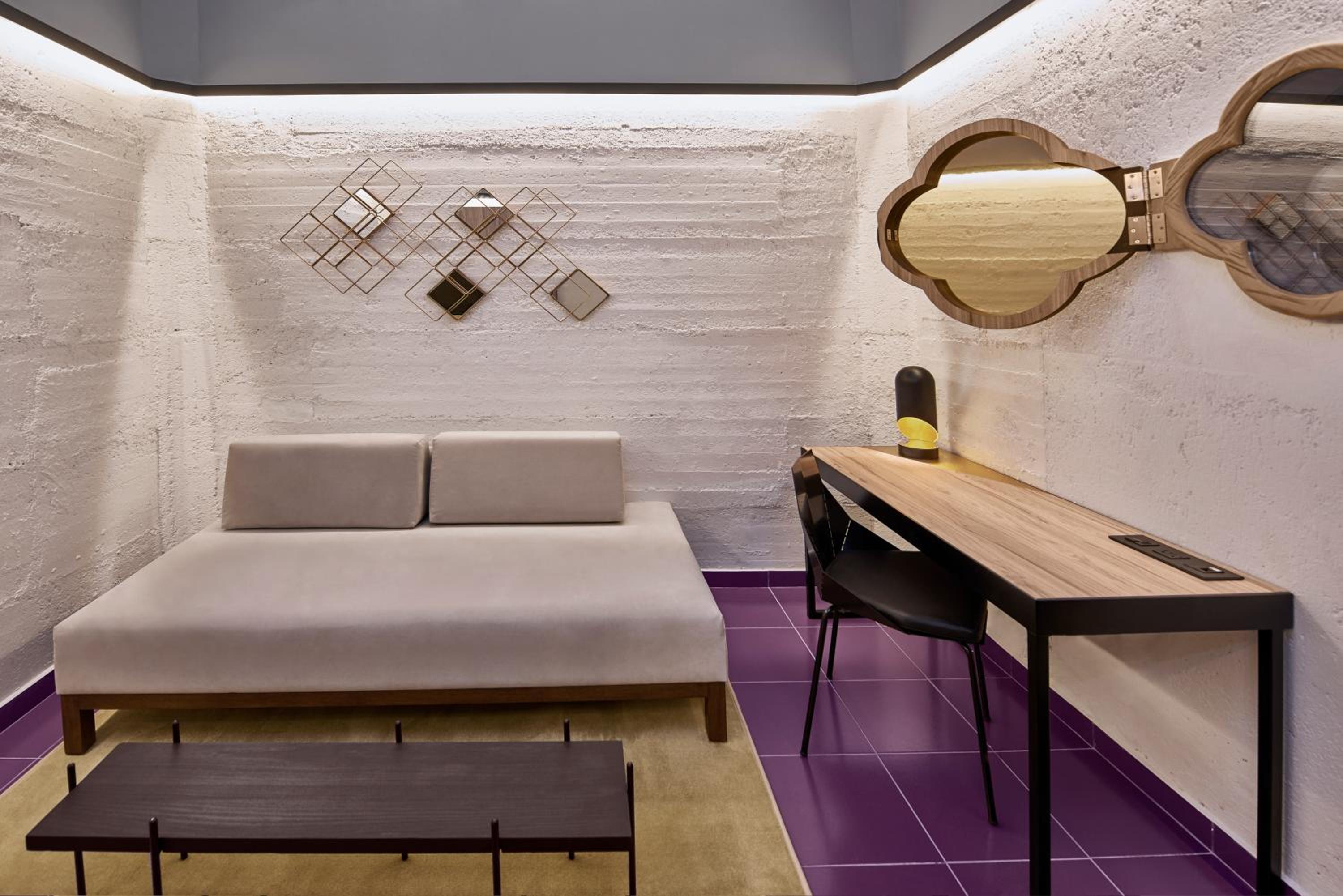 Queen Suite with Two Queen Beds and Sofa Bed