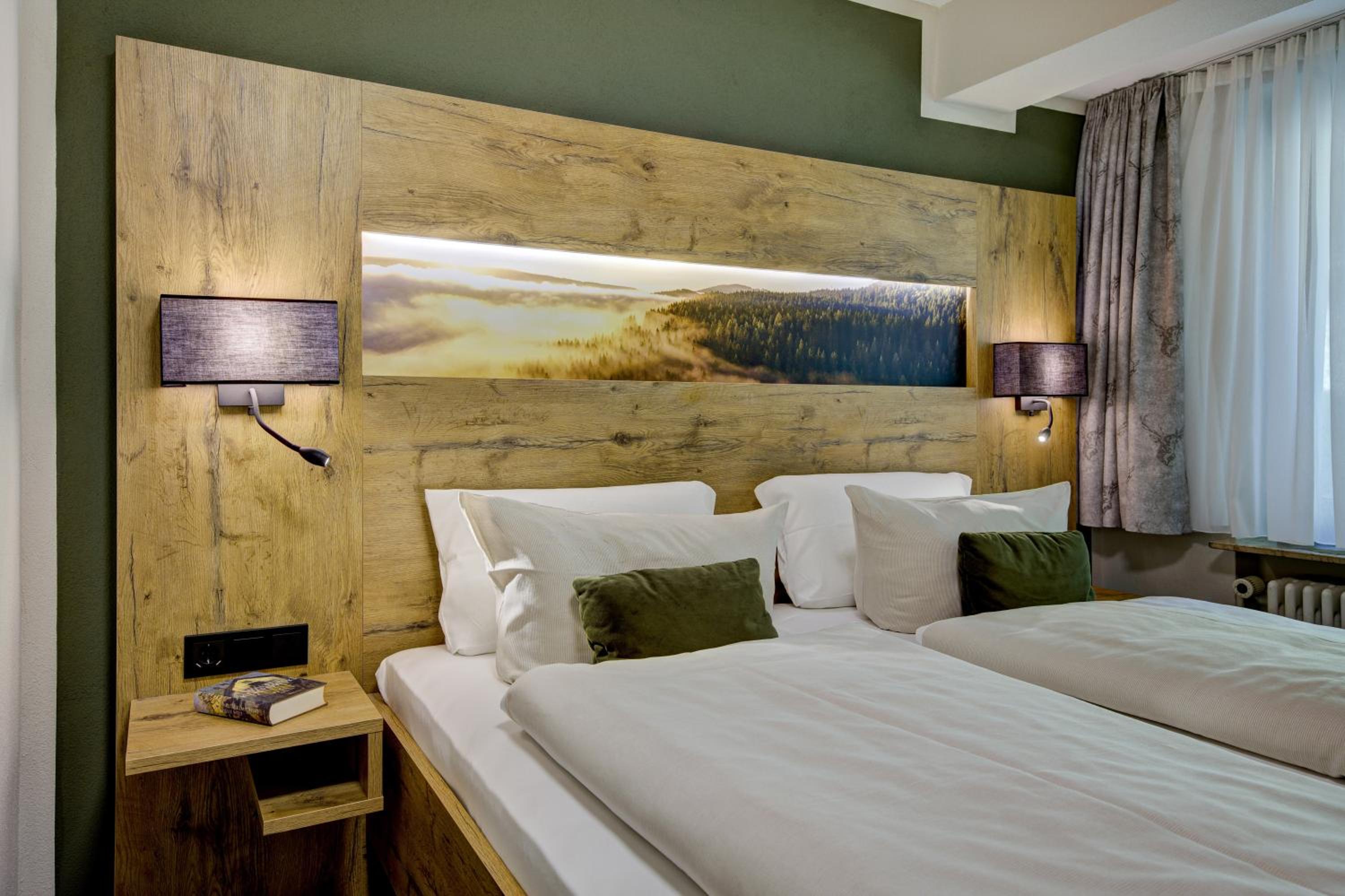 Hillside Classic Double Room