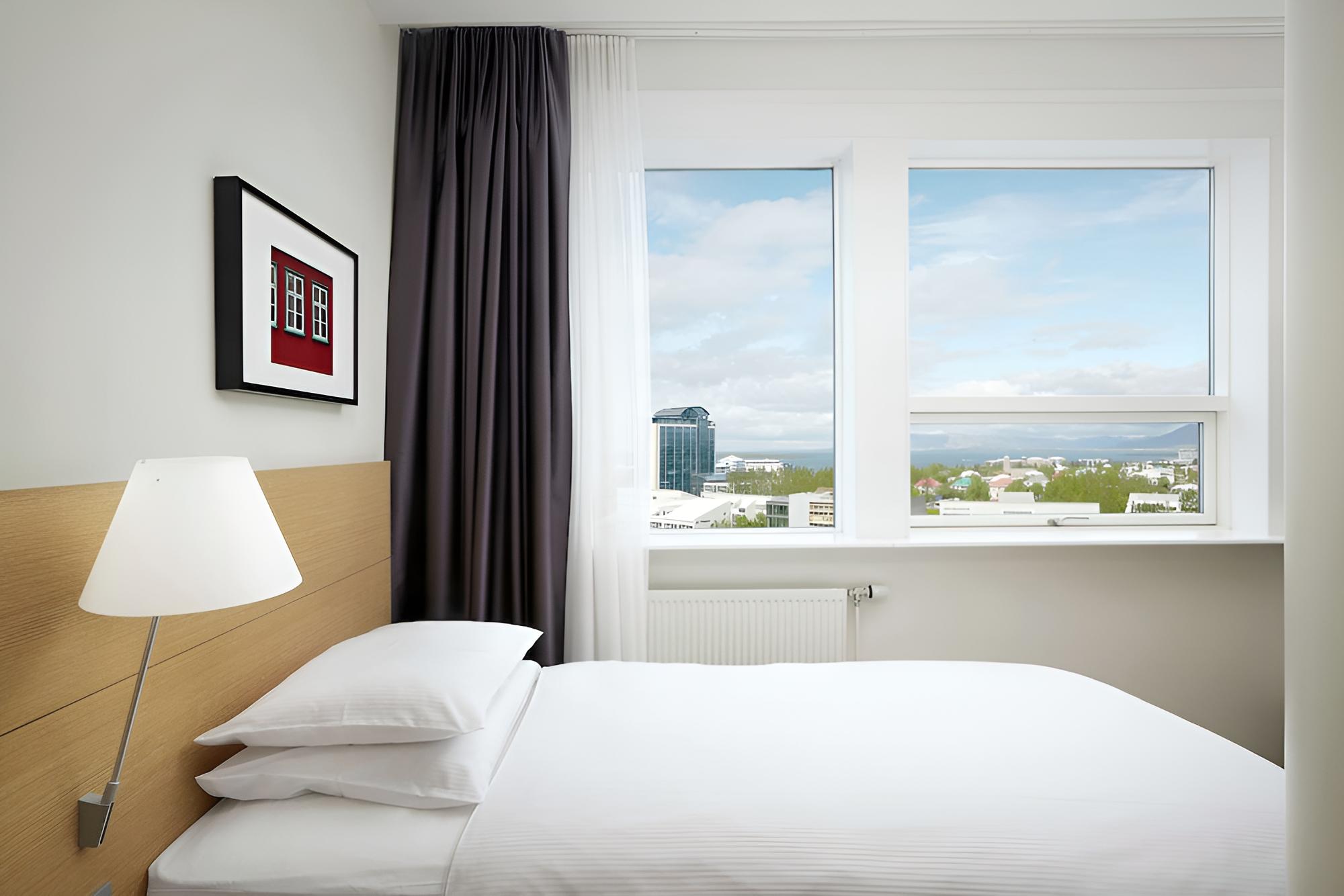 Family Executive Room with Mountain View