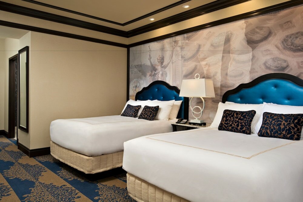 Deluxe Room, 2 Queen Beds