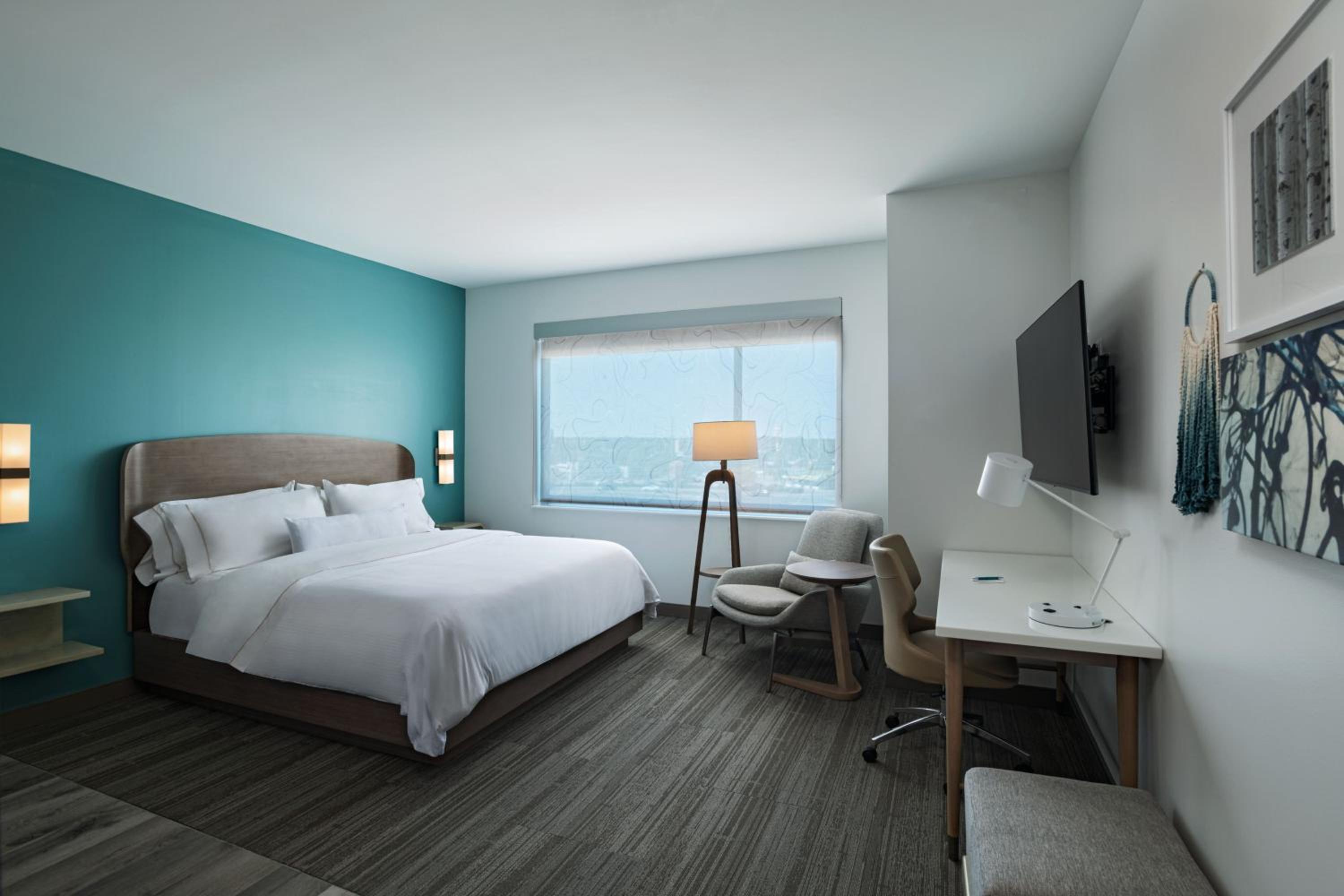 Standard King Room - Hearing Accessible