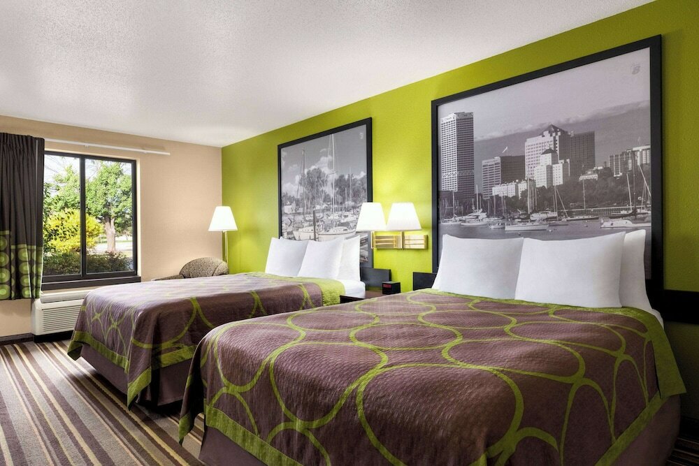 Room, 2 Queen Beds, Accessible, Non Smoking (Mobility)