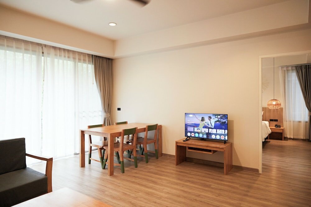 Leela Signature Suite