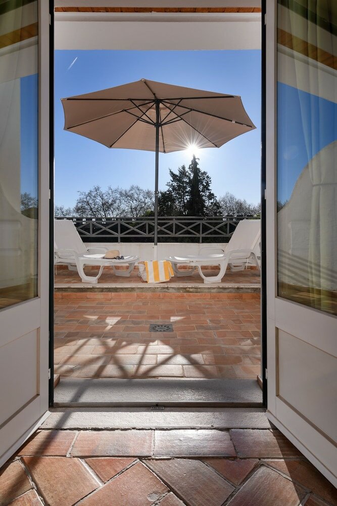 Classic Room, Balcony, Garden View