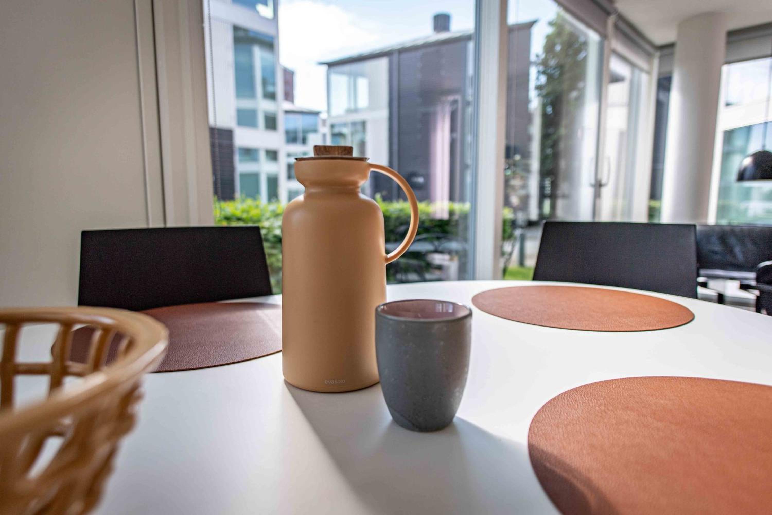 Apartment for 6 people with Partial Lake View