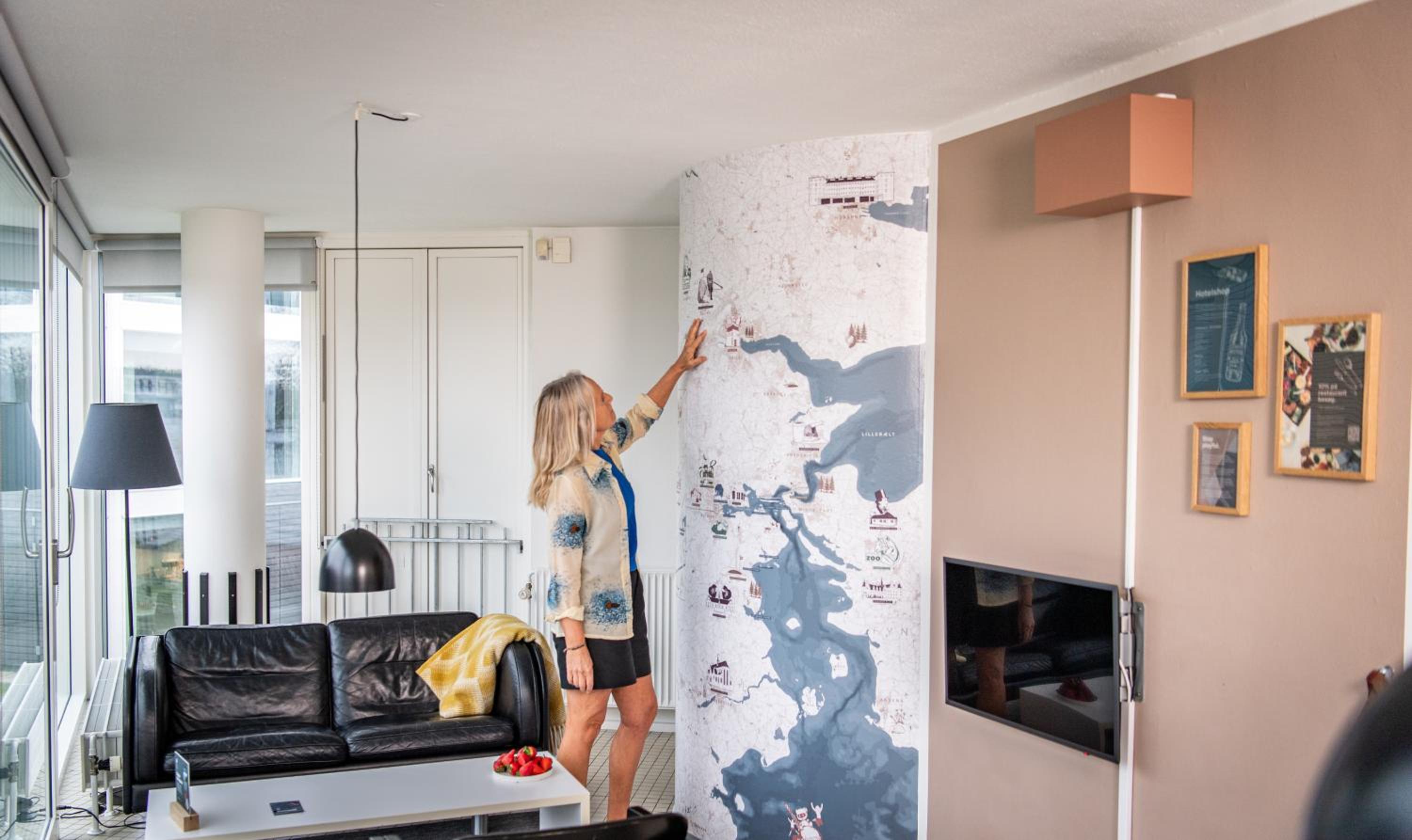 One-Bedroom Apartment with Courtyard View 