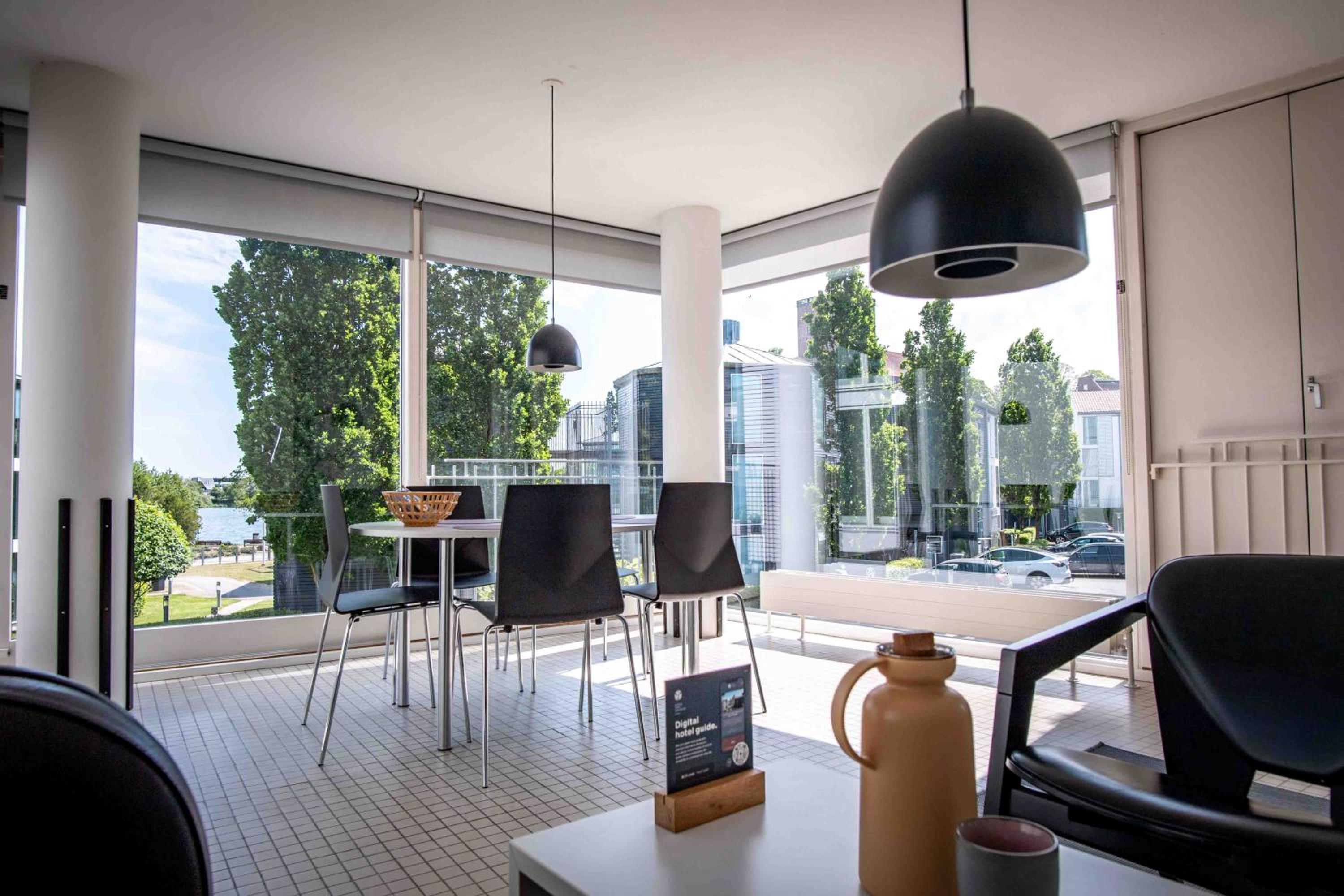 Two-Bedroom Apartment with Courtyard View