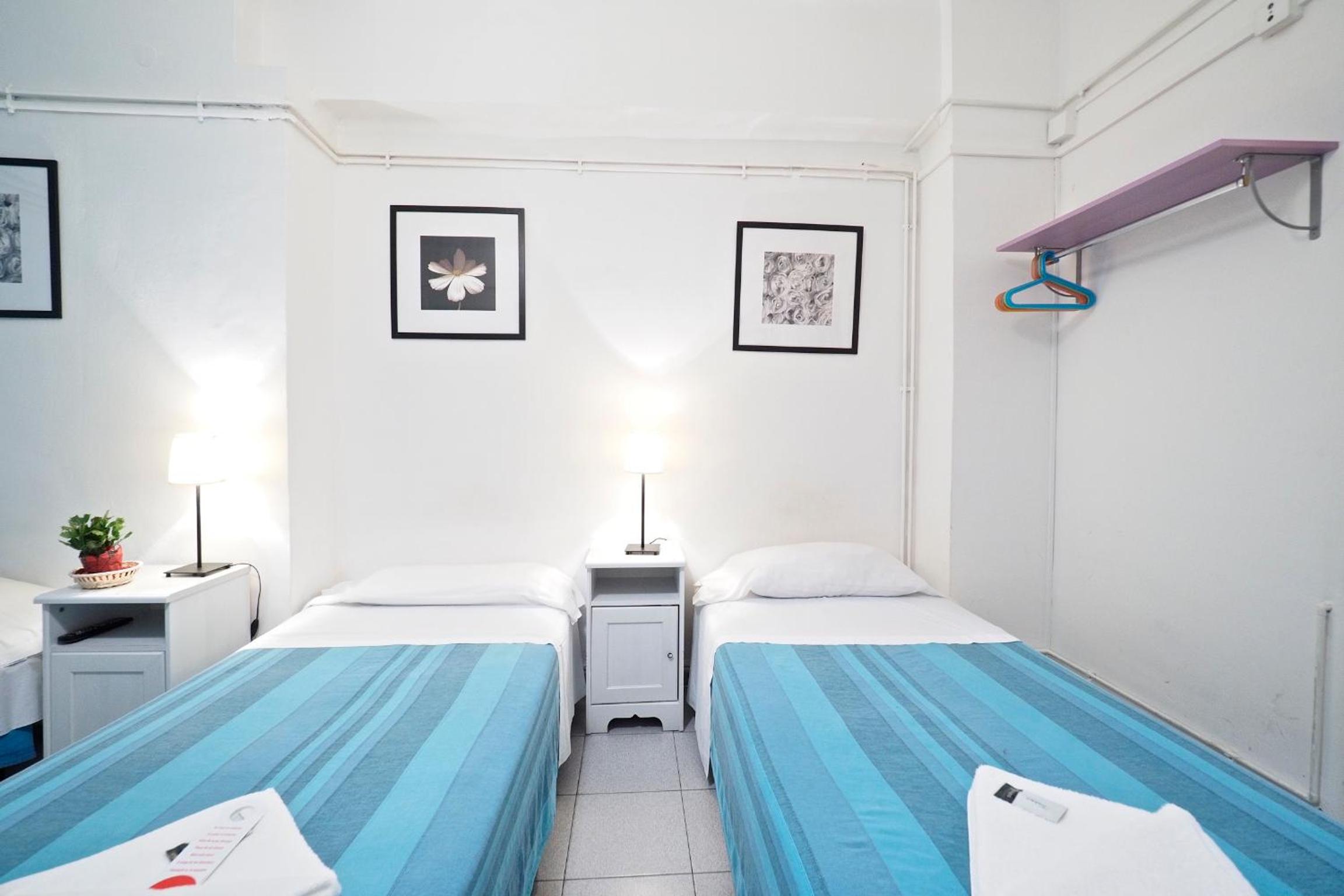 Triple Room with Shared Bathroom