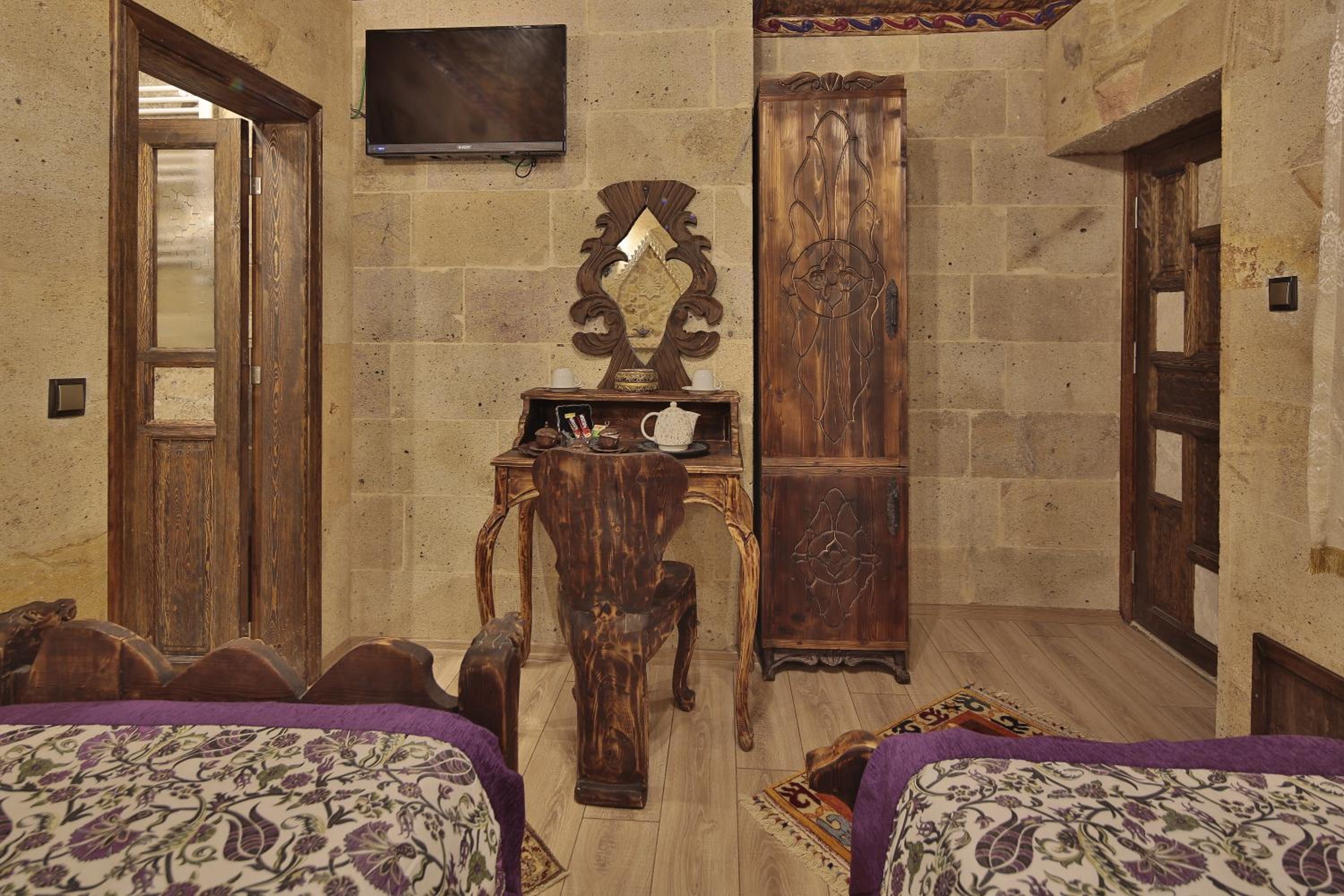 Standard Twin or Double Room