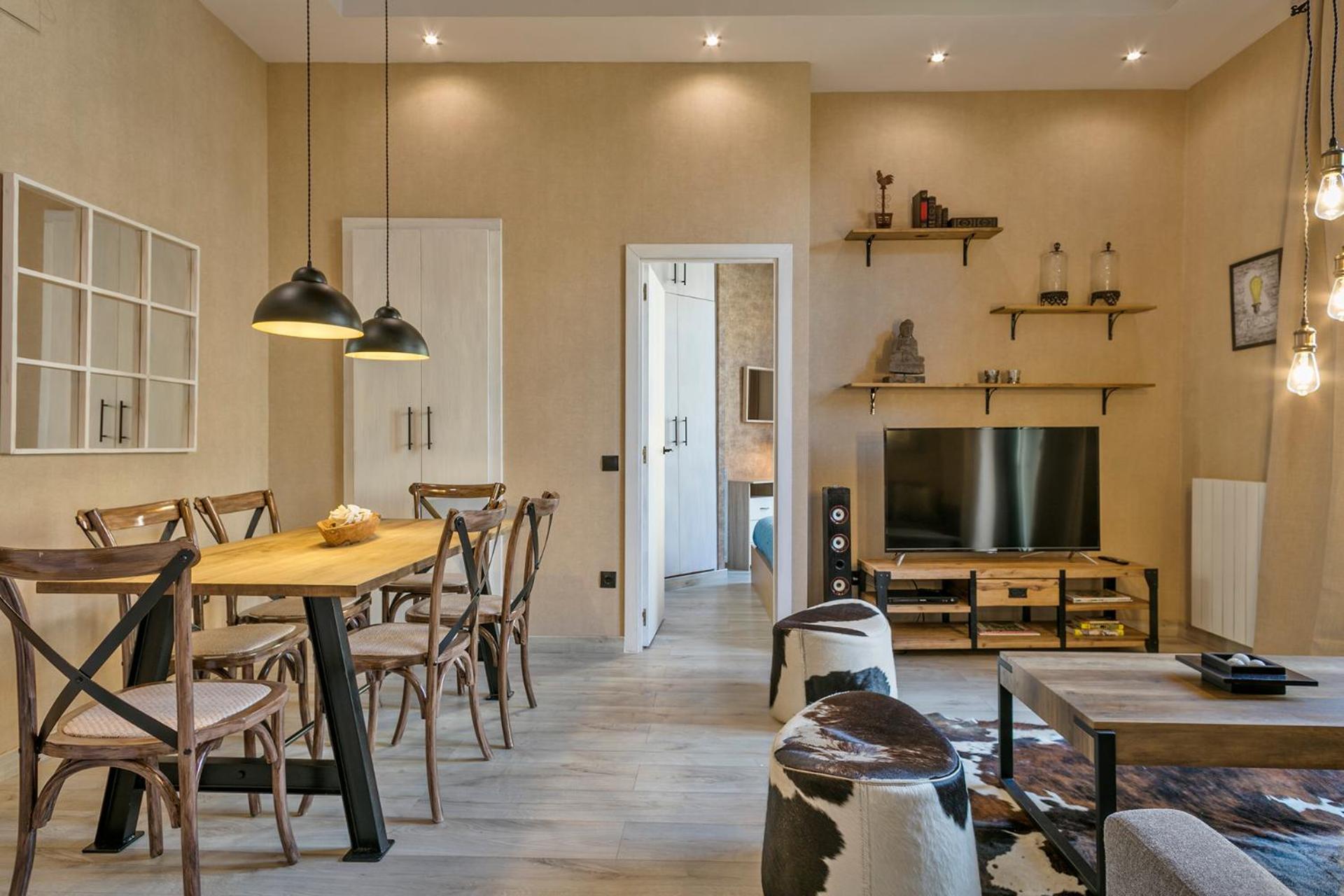 Three-Bedroom Apartment (6 Adults)