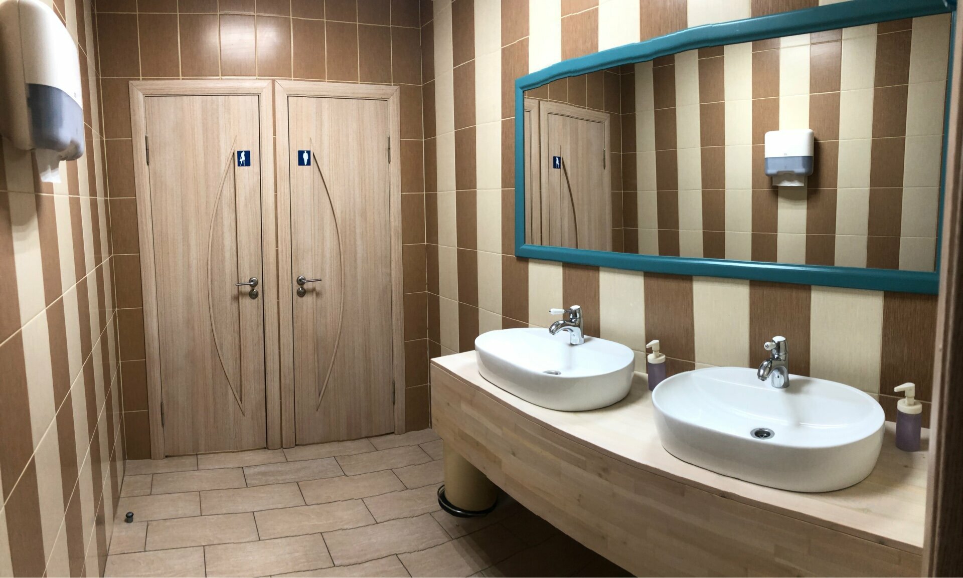 Кровать в общем 8-местном номере