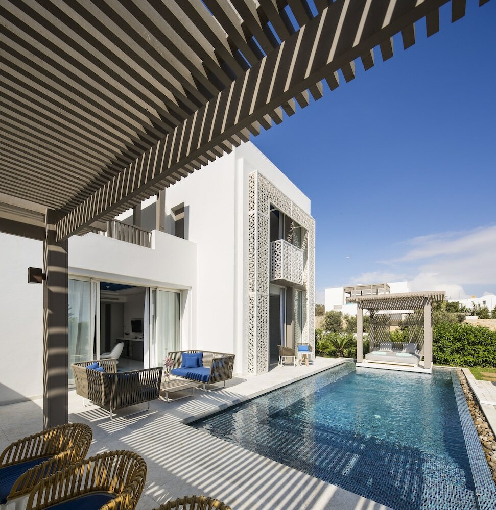 Signature Villa, Private Pool, Sea View (1 King Bed and 2 Twin Beds)