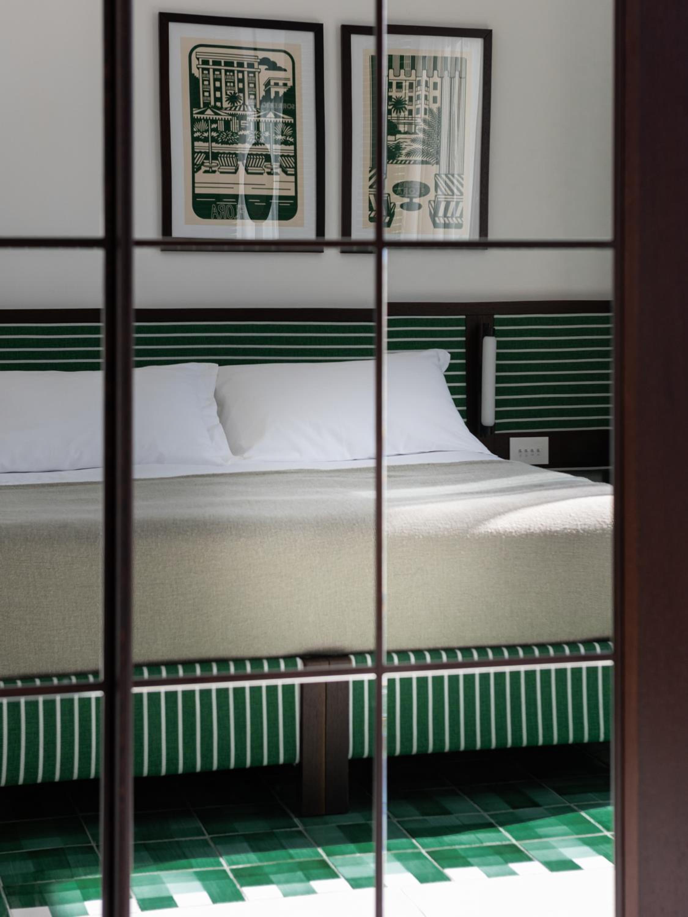 Signature Double or Twin Room with Mountain View