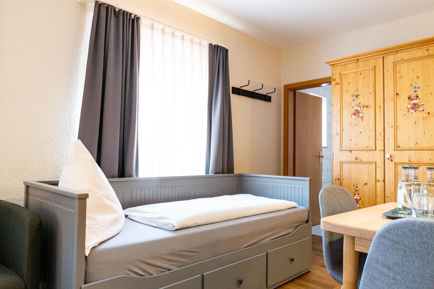 Classic Quadruple Room