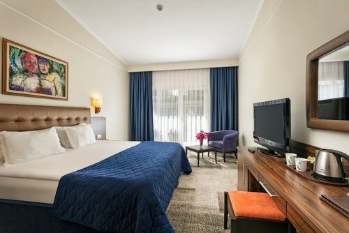 Club Standard Room в Pine Beach Belek