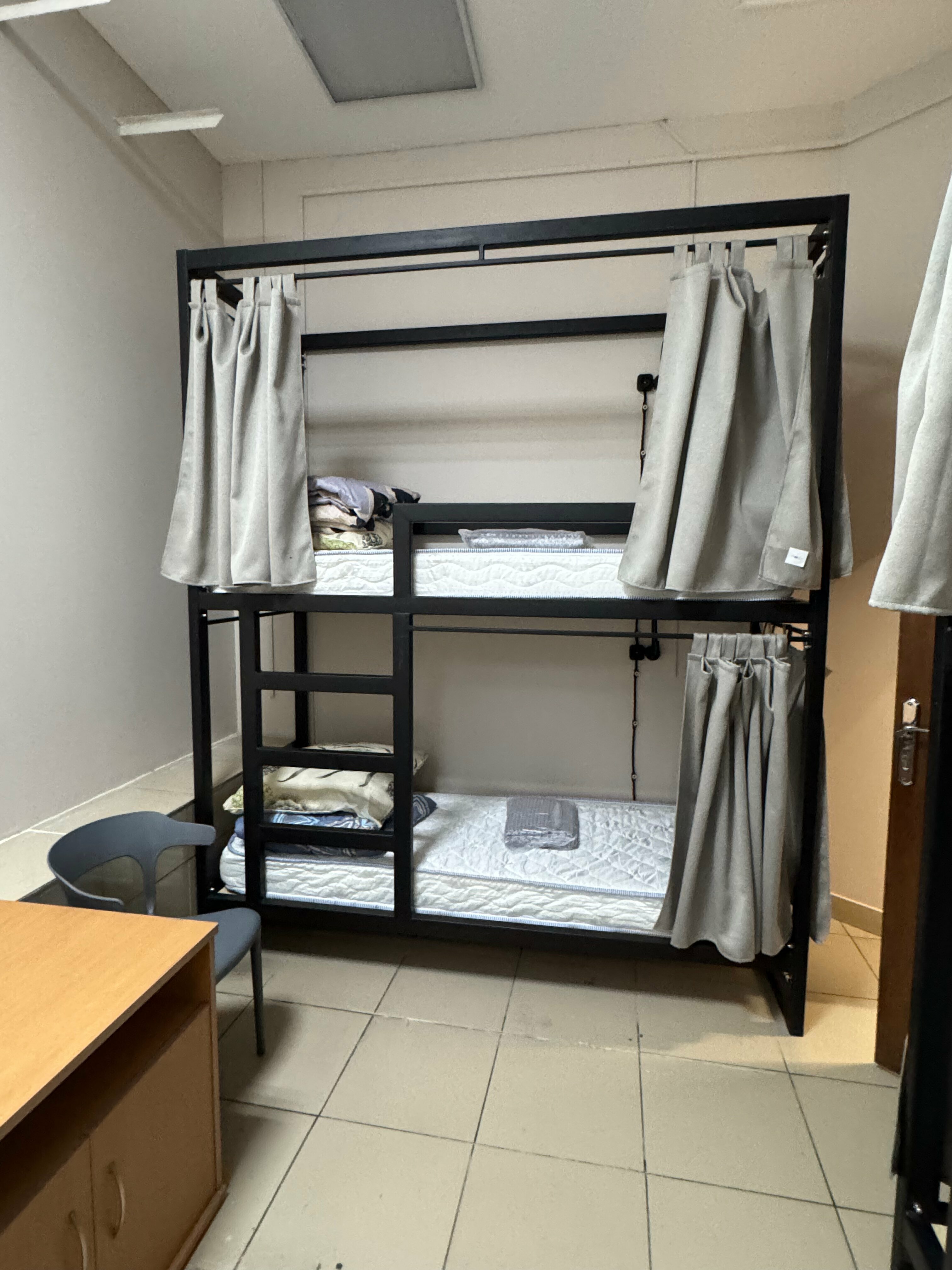 Общий 4-местный номер для мужчин и женщин