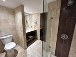 Номер «Премиум», 1 двуспальная кровать «Кинг-сайз» (Walk-In Shower) в Holiday Inn Guadalajara Select