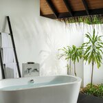 Beach Villa with Pool в Velassaru Maldives