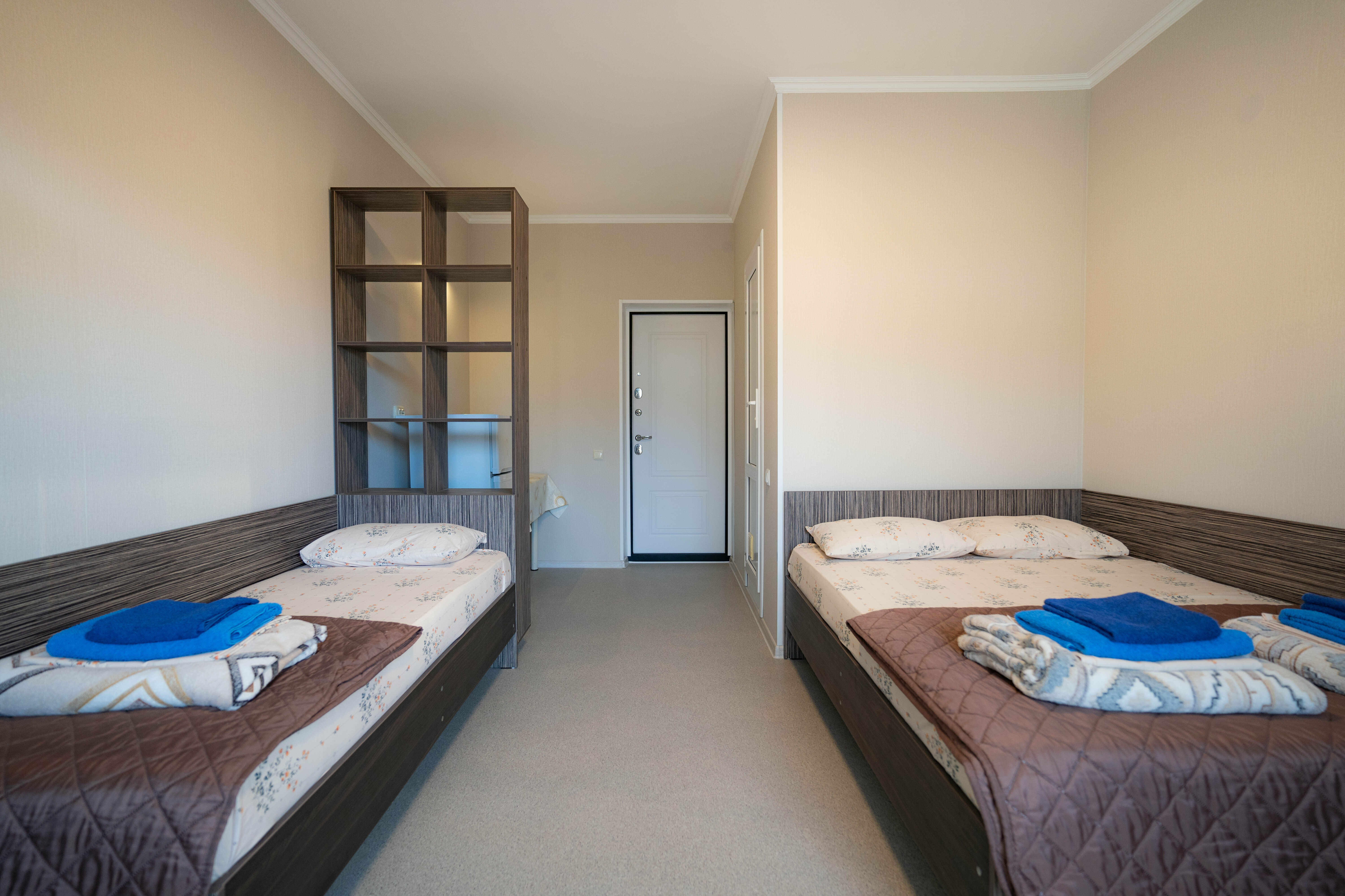 Трехместный номер с балконом