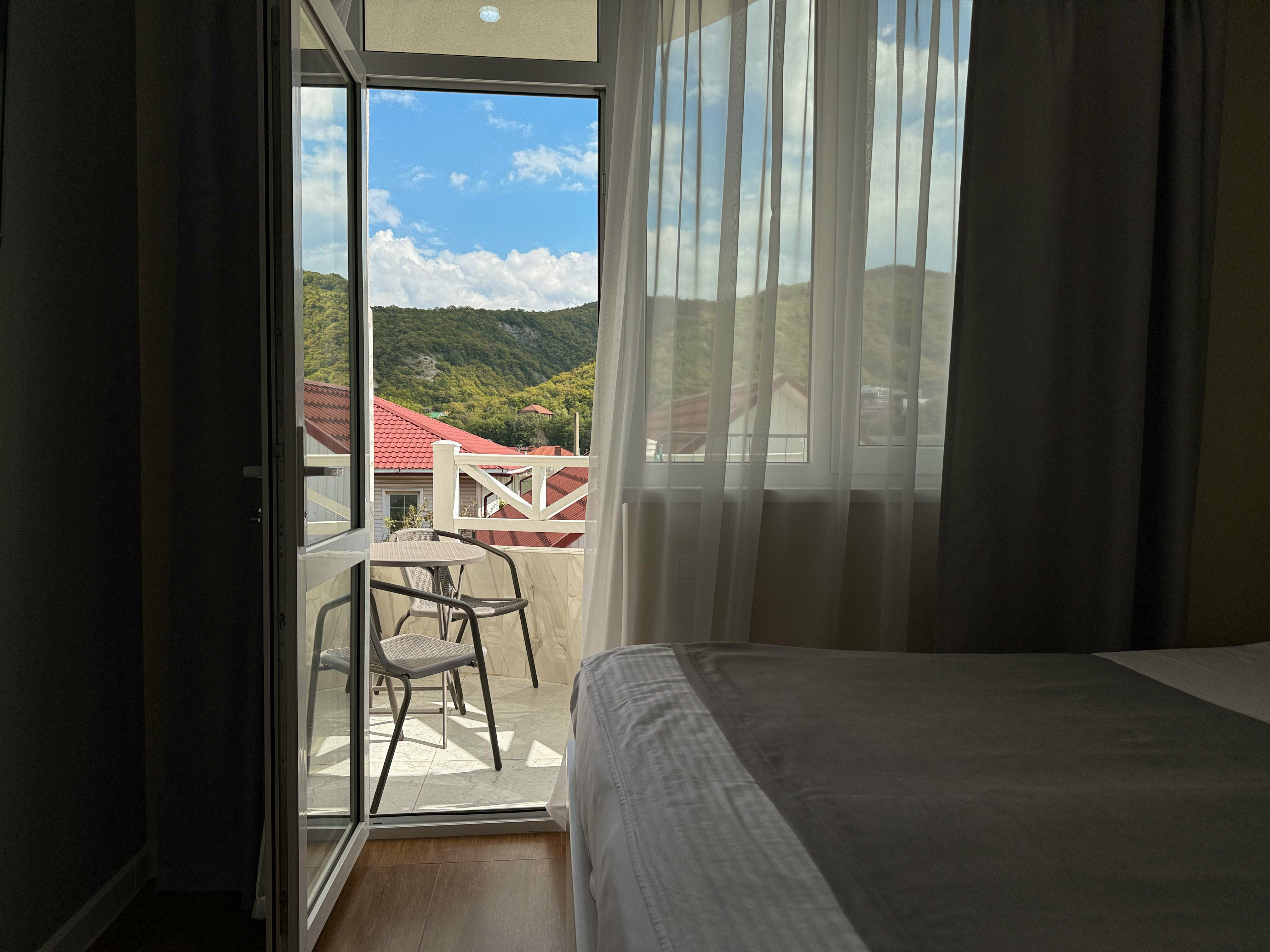 Двухместный номер с 1 кроватью и видом на горы