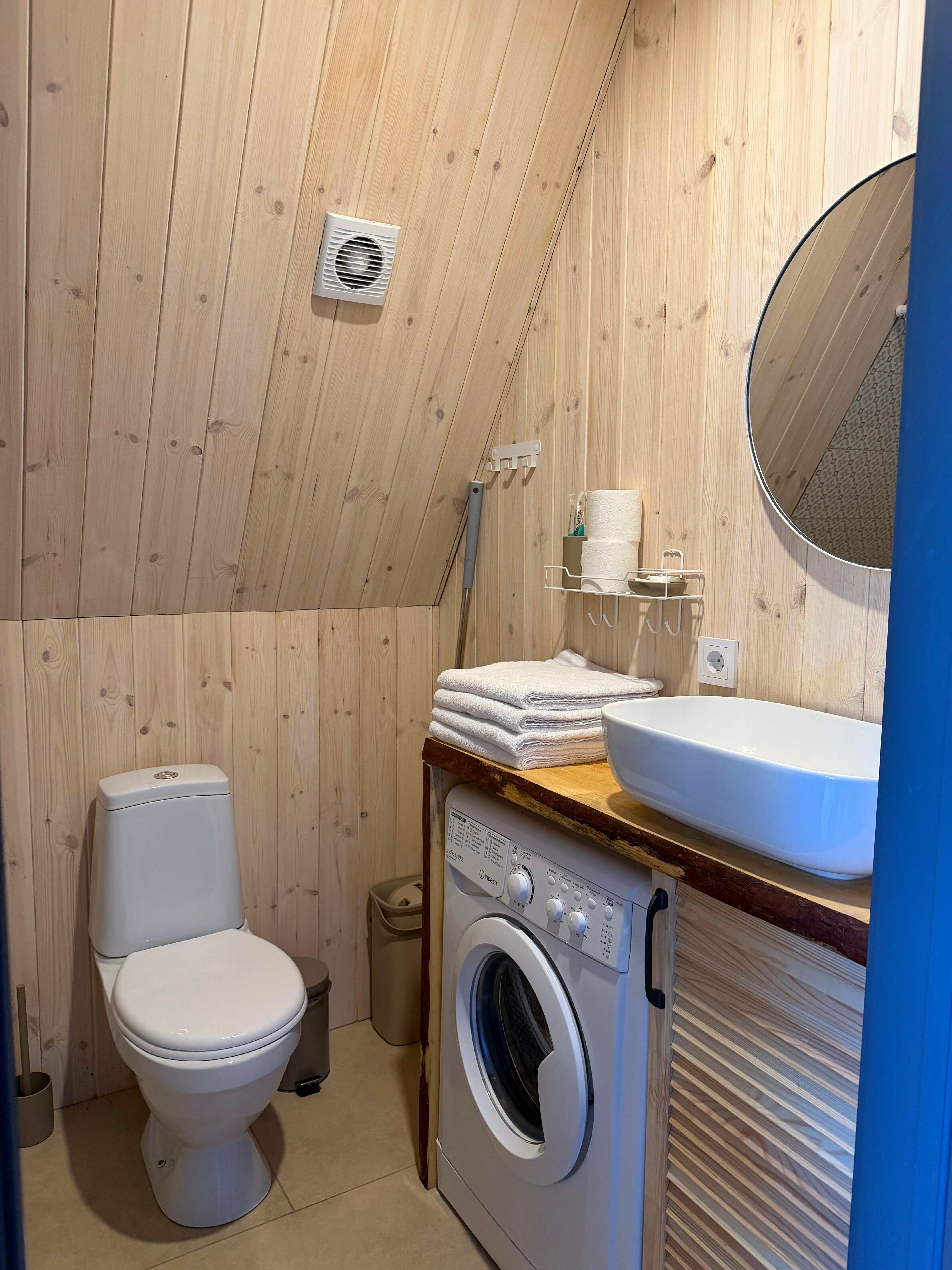 Дом с видом на лес