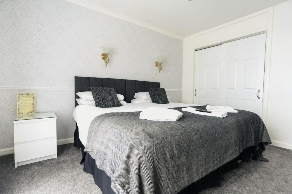 Double Room with Sea View & Balcony
