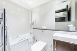 Studio Apartment в 130 Queen's Gate Apartments