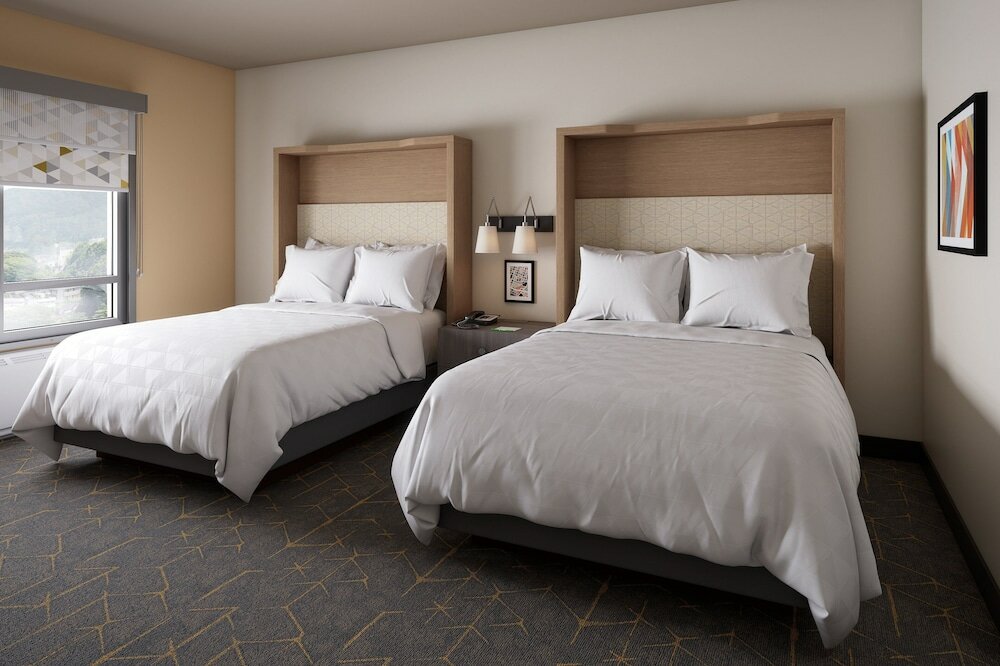 Standard Room, 2 Queen Beds, Accessible (Communications)