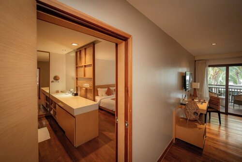 Connecting Room Deluxe Main Wing в Prana Resort Nandana