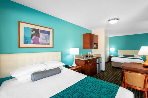 Студия-люкс, 2 двуспальные кровати «Квин-сайз», для некурящих в Howard Johnson Hotel & Suites by Wyndham St. George